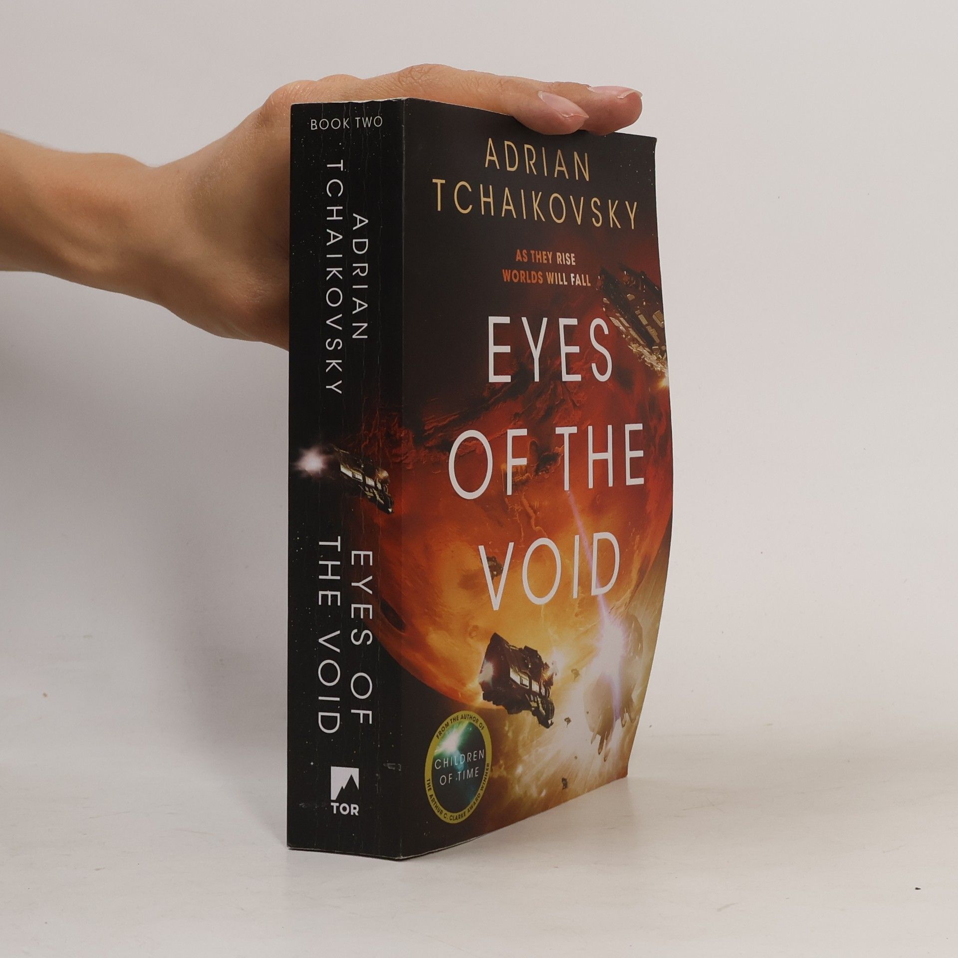 Adrian Tchaikovsky Eyes of the Void