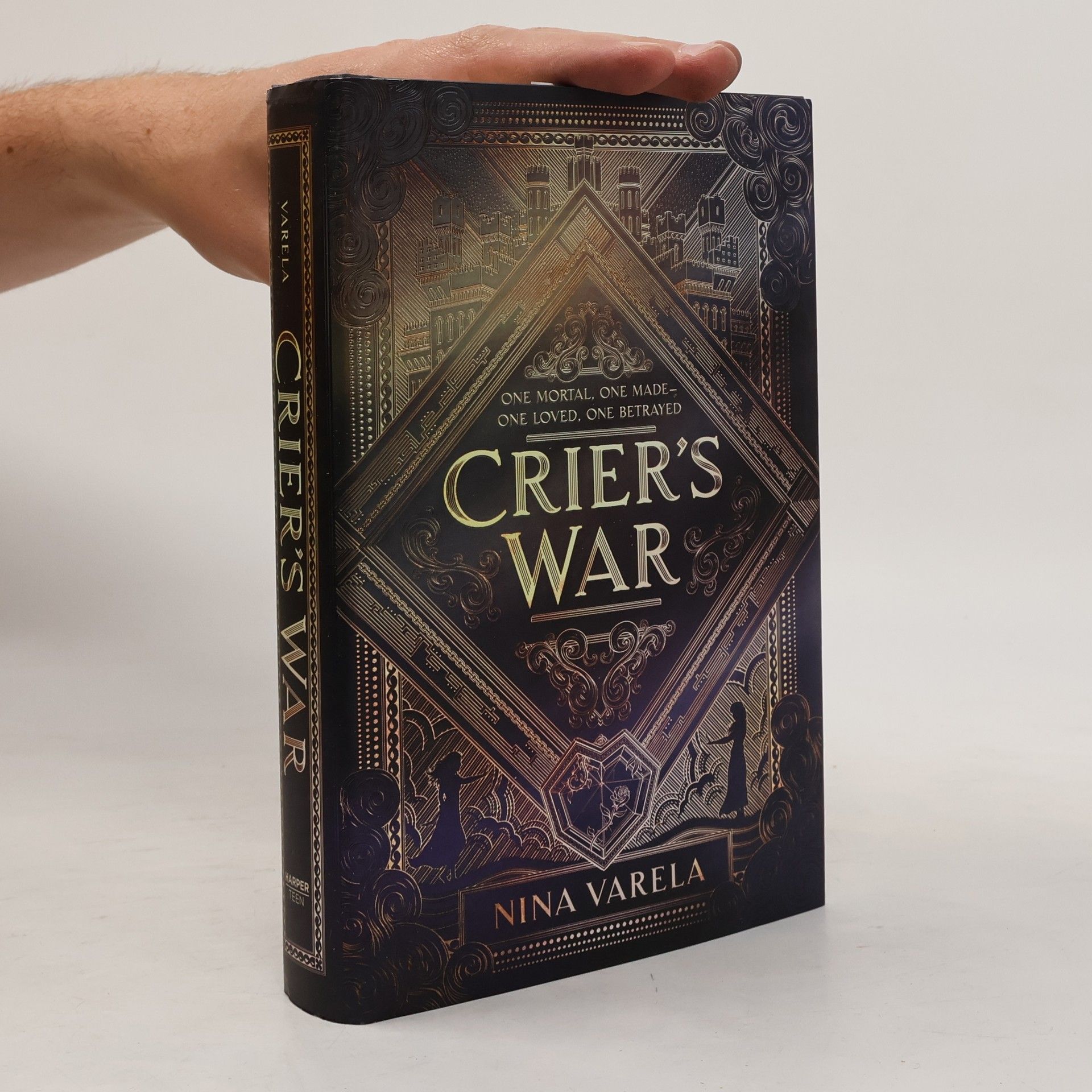 Nina Varela Crier's War