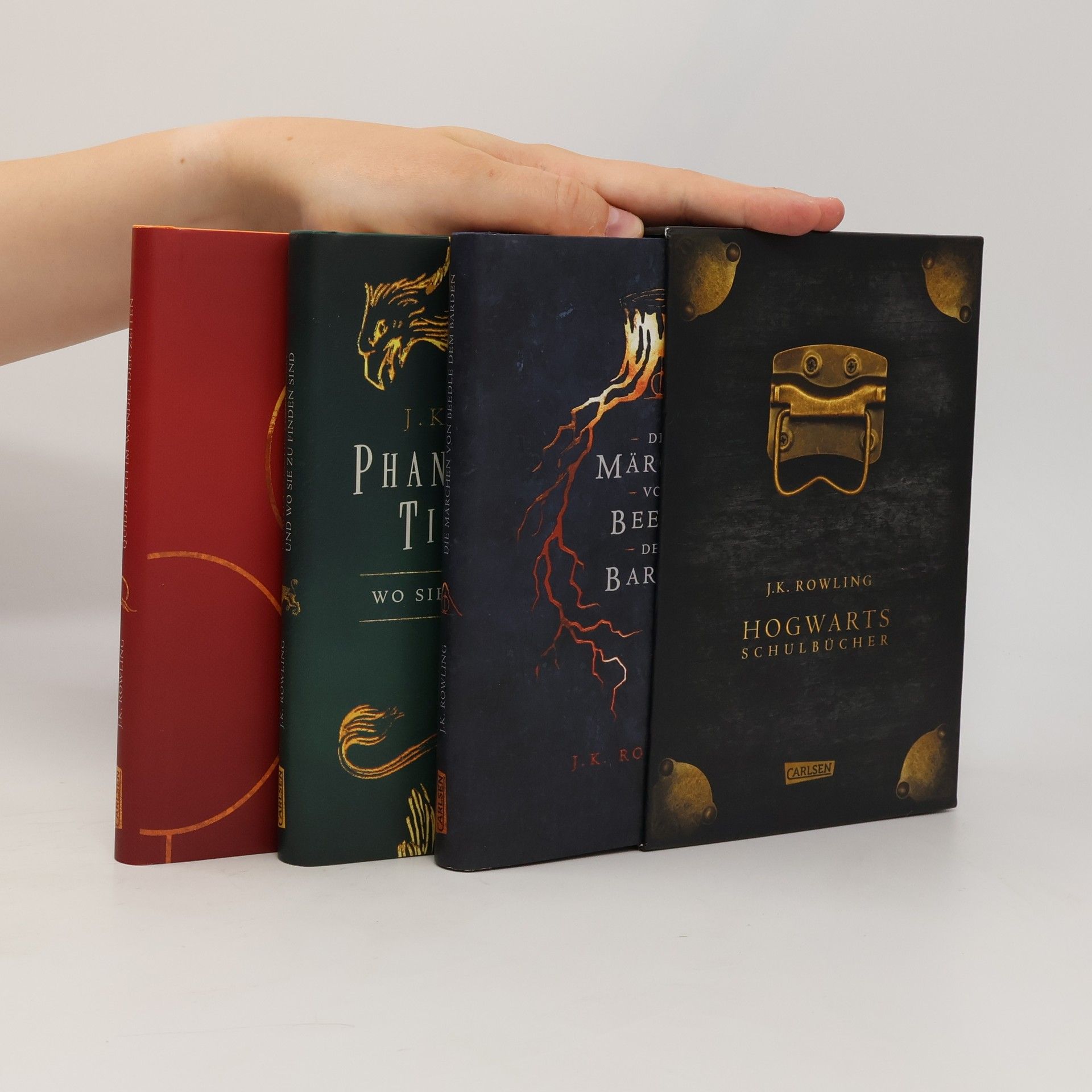 J. K. Rowling Hogwarts Schulbücher