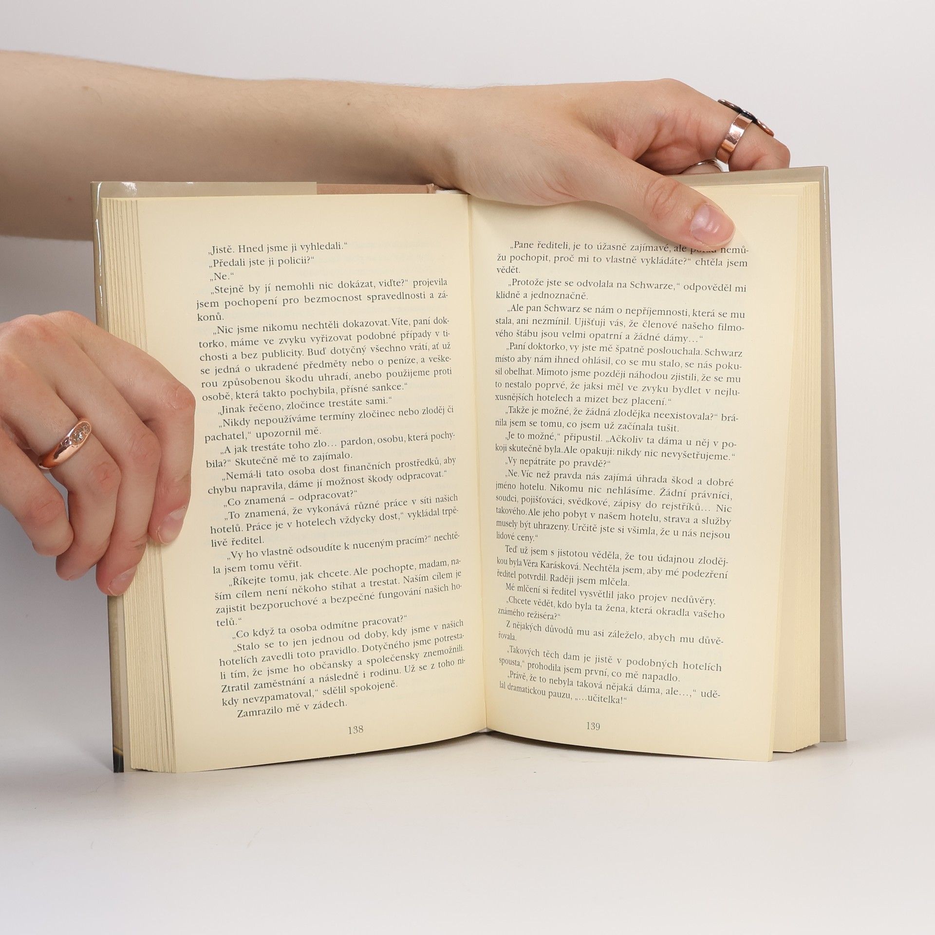 Inna Mirovská Zásah šikovné tchyně