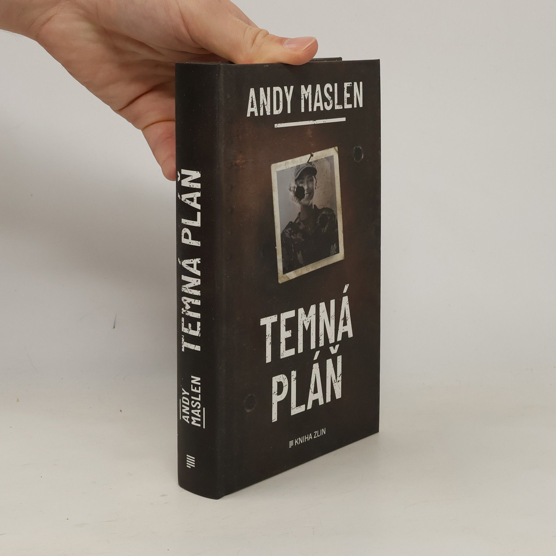 Andy Maslen Temná pláň