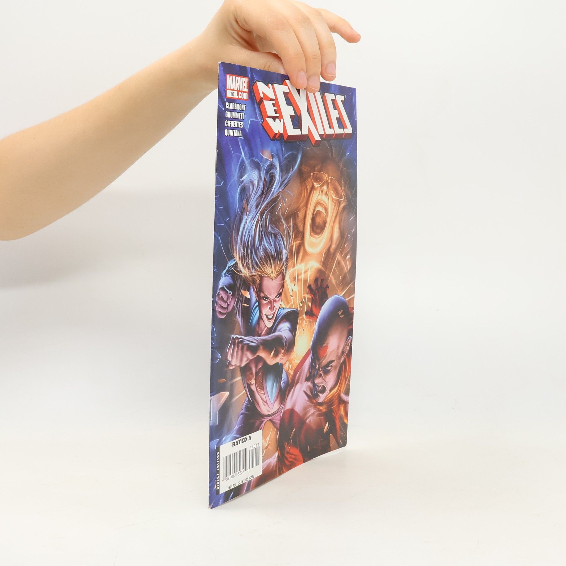 Autores varios New Exiles #10