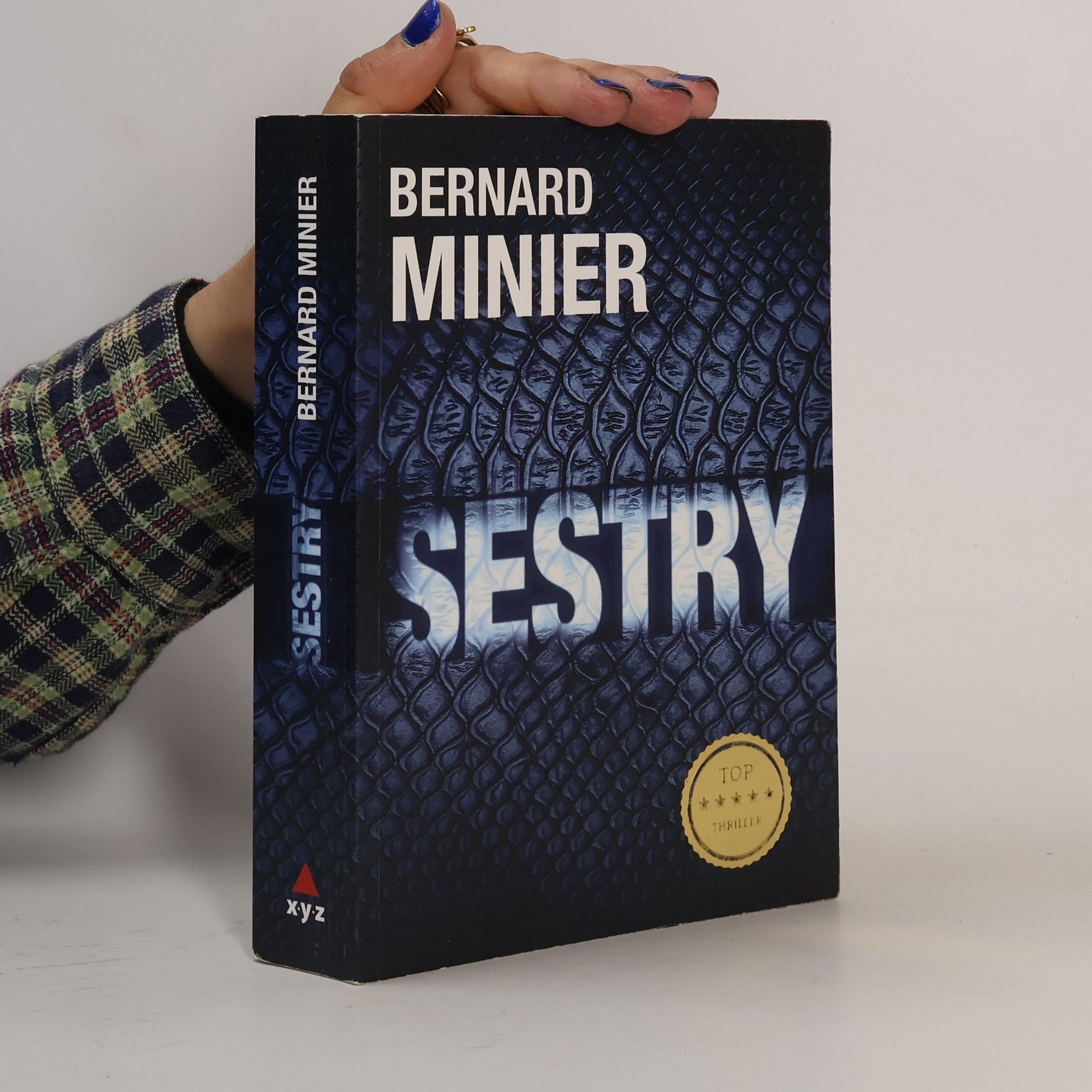 Bernard Minier Sestry