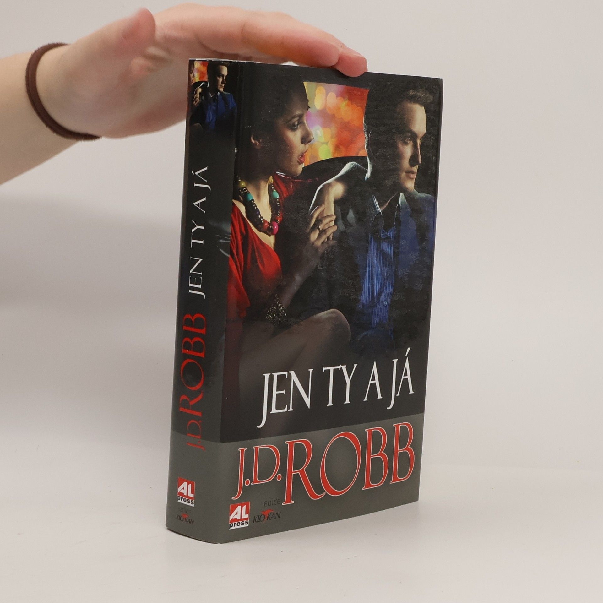 Nora Roberts Jen ty a já