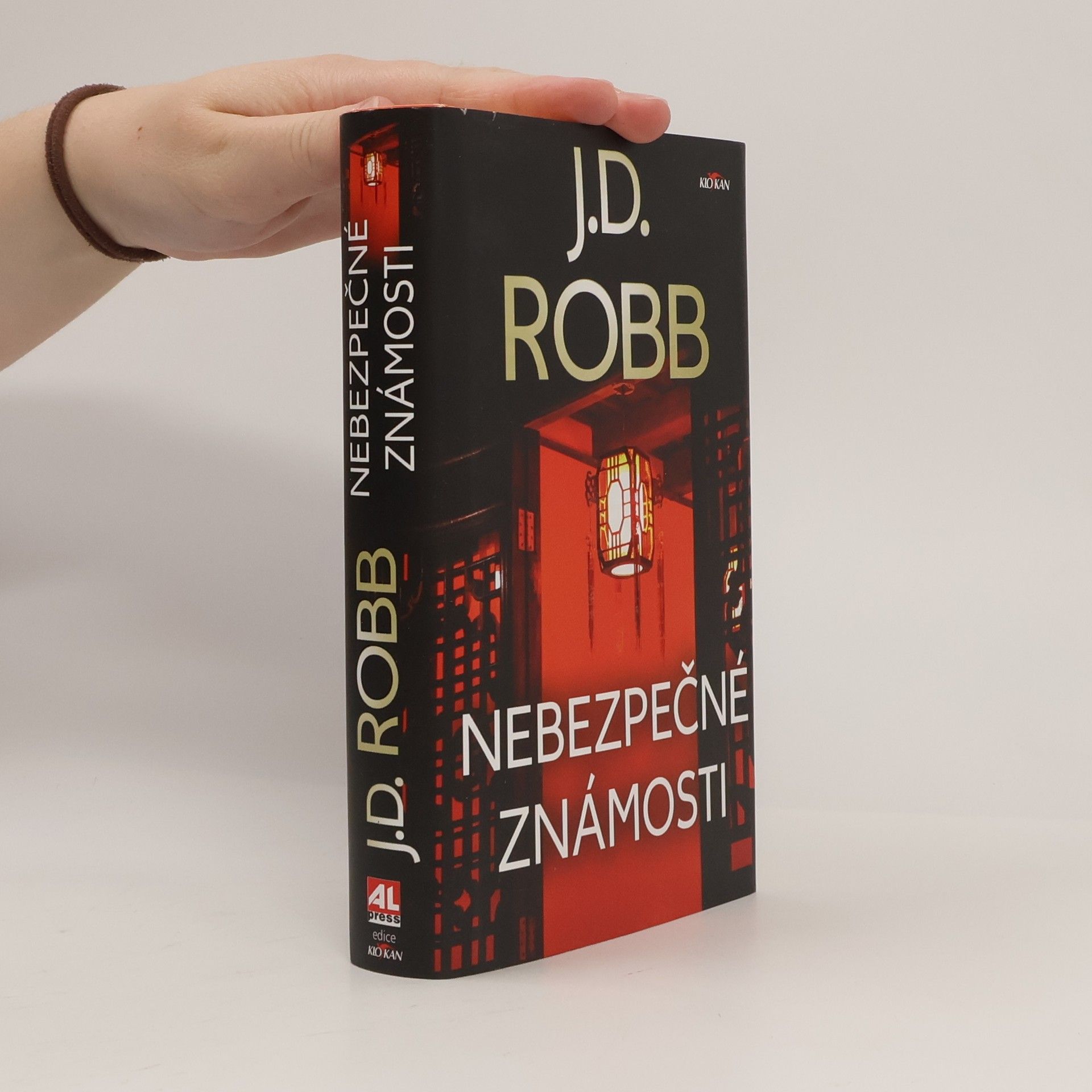 Nora Roberts Nebezpečné známosti