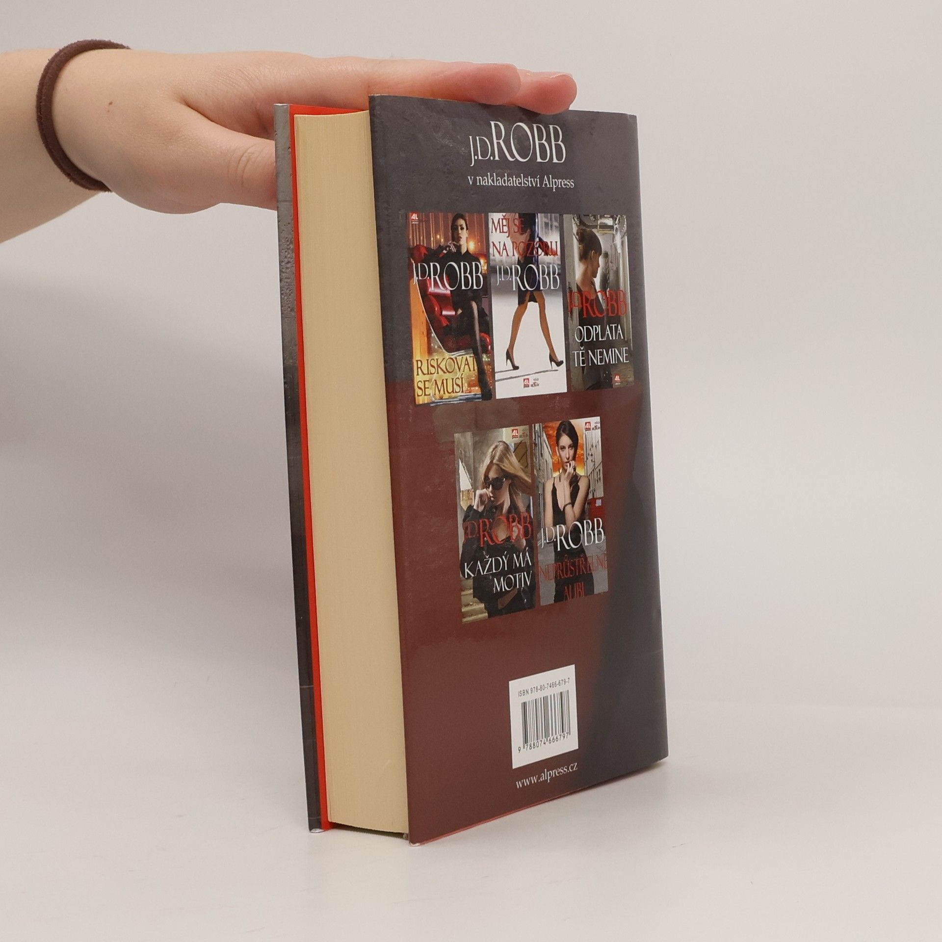 Nora Roberts Očistím tě od hříchu