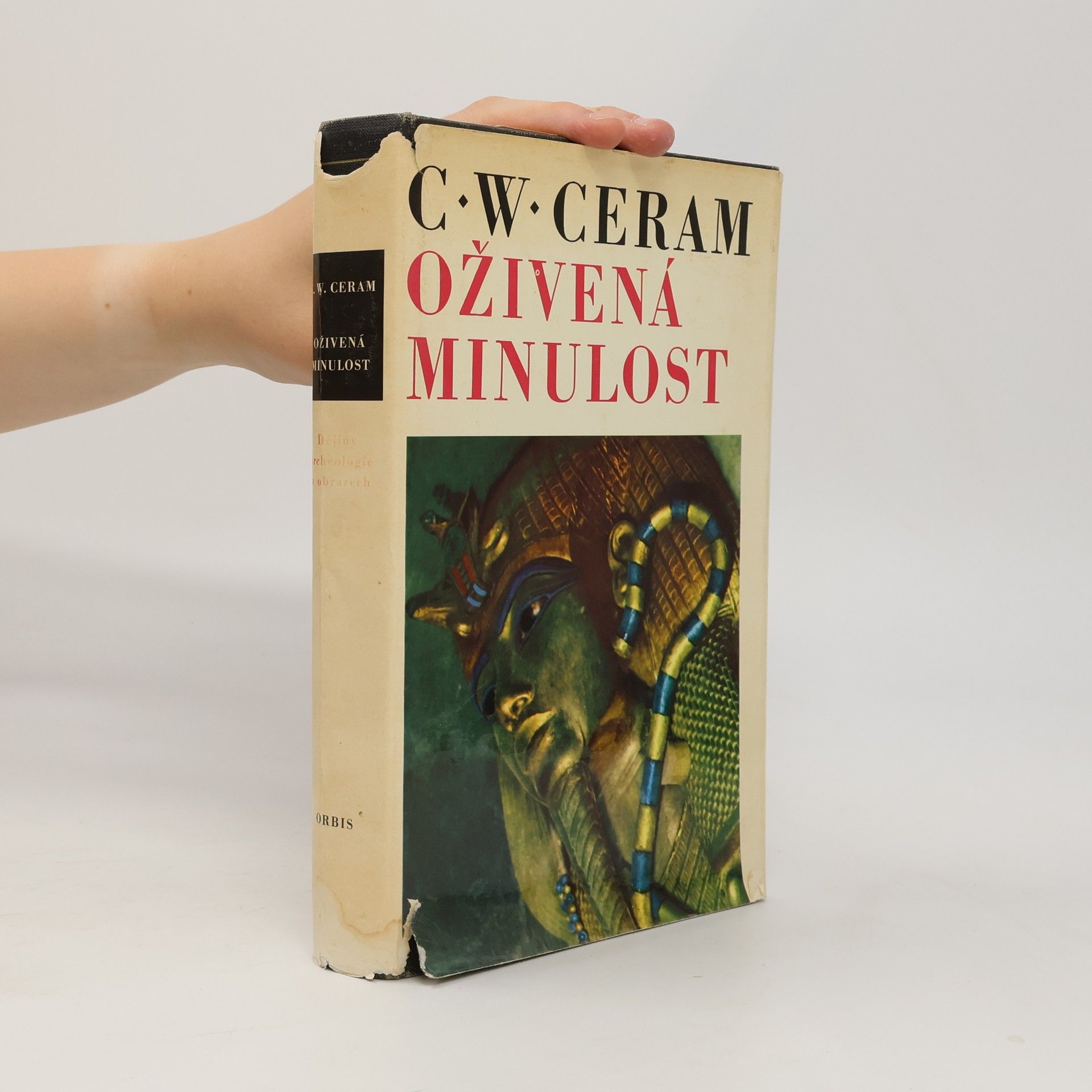 C. W. Ceram Oživená minulost