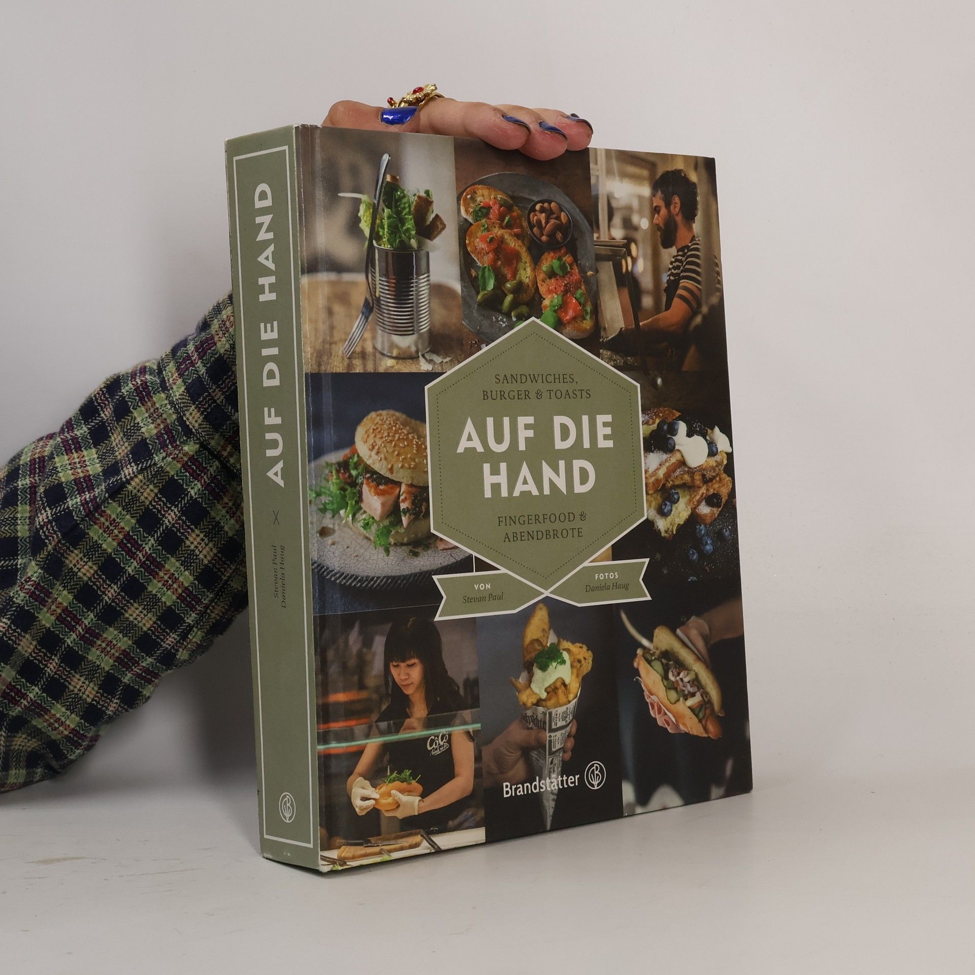 Auf die Hand