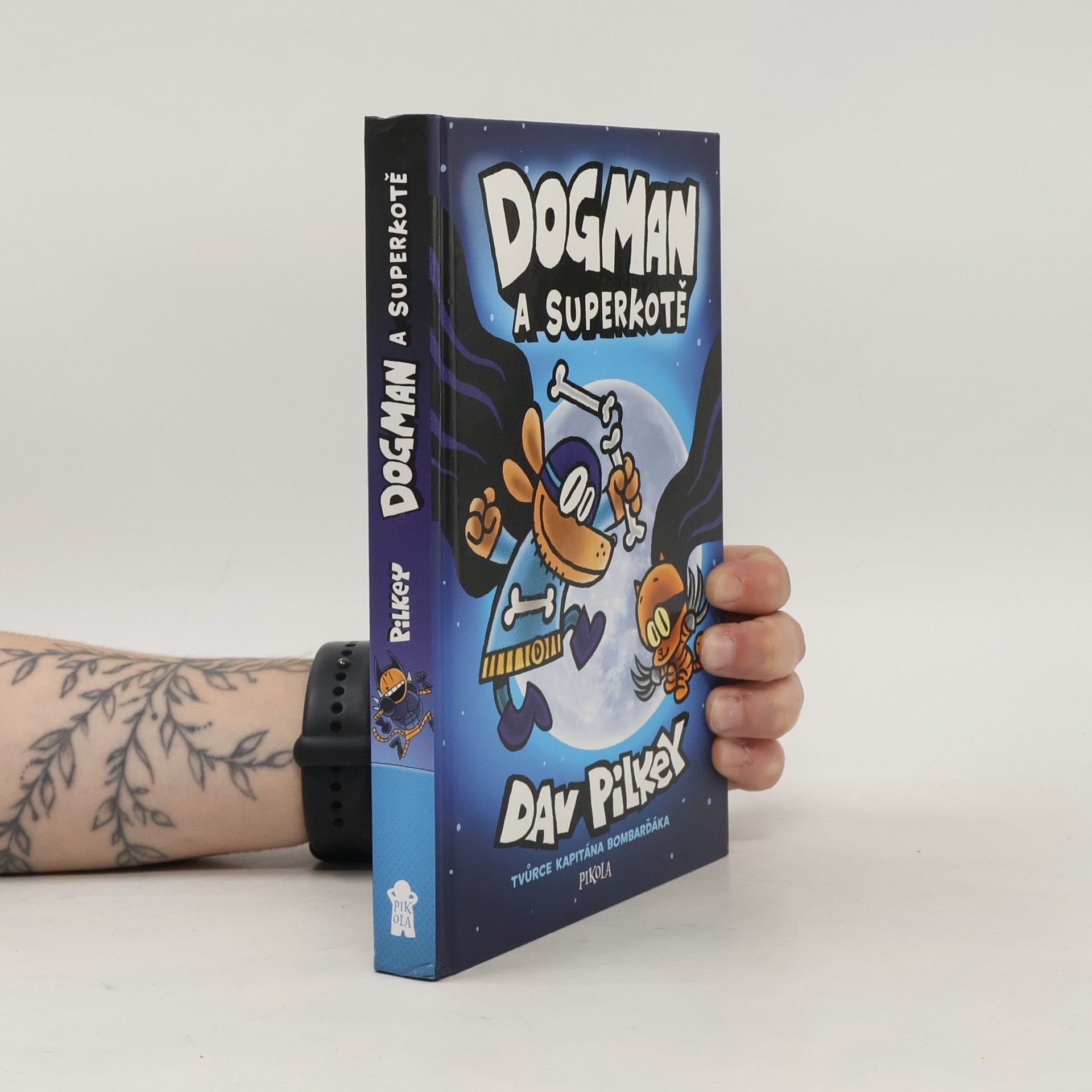 Dav Pilkey Dogman a superkotě