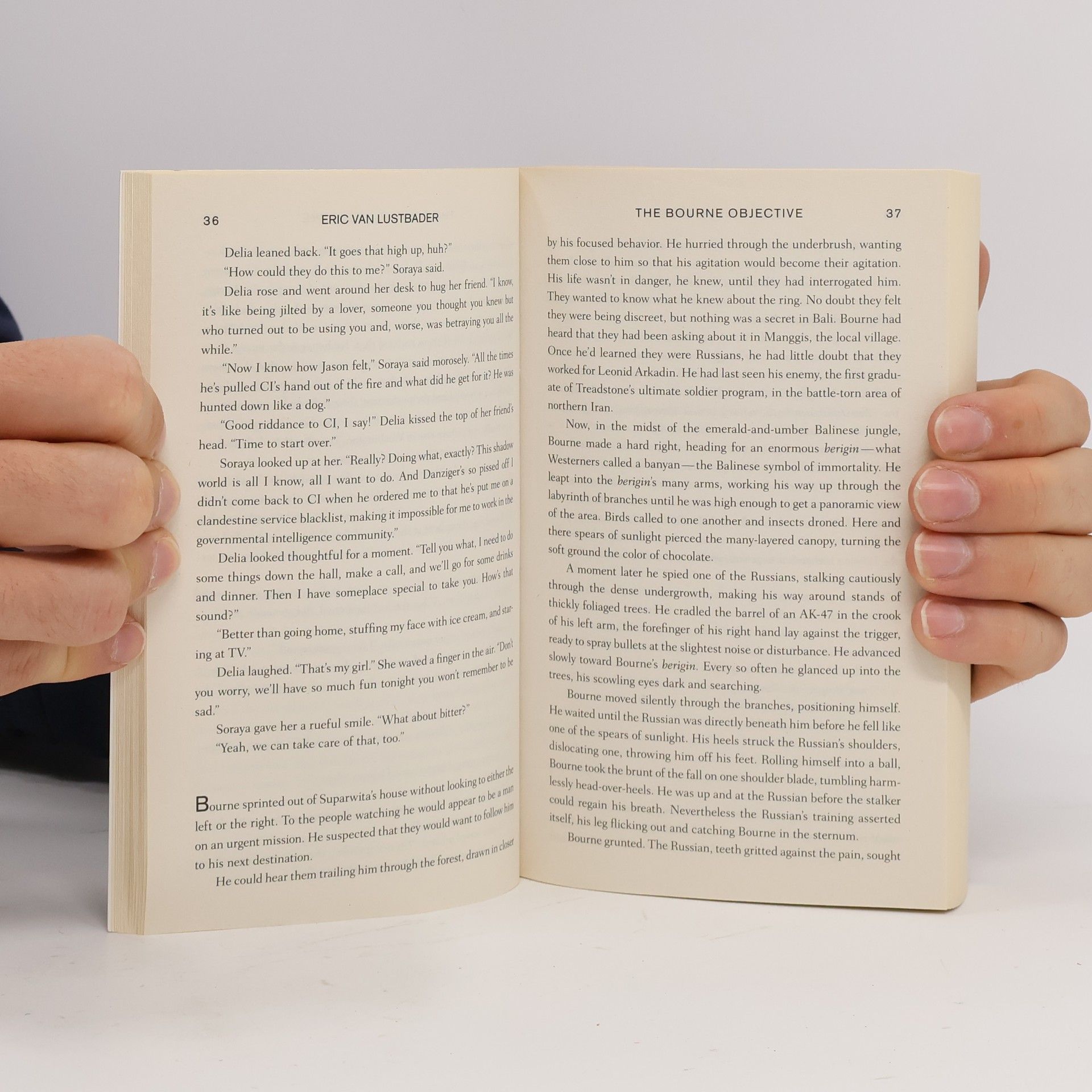 Eric Lustbader Robert Ludlum's: The Bourne Objective