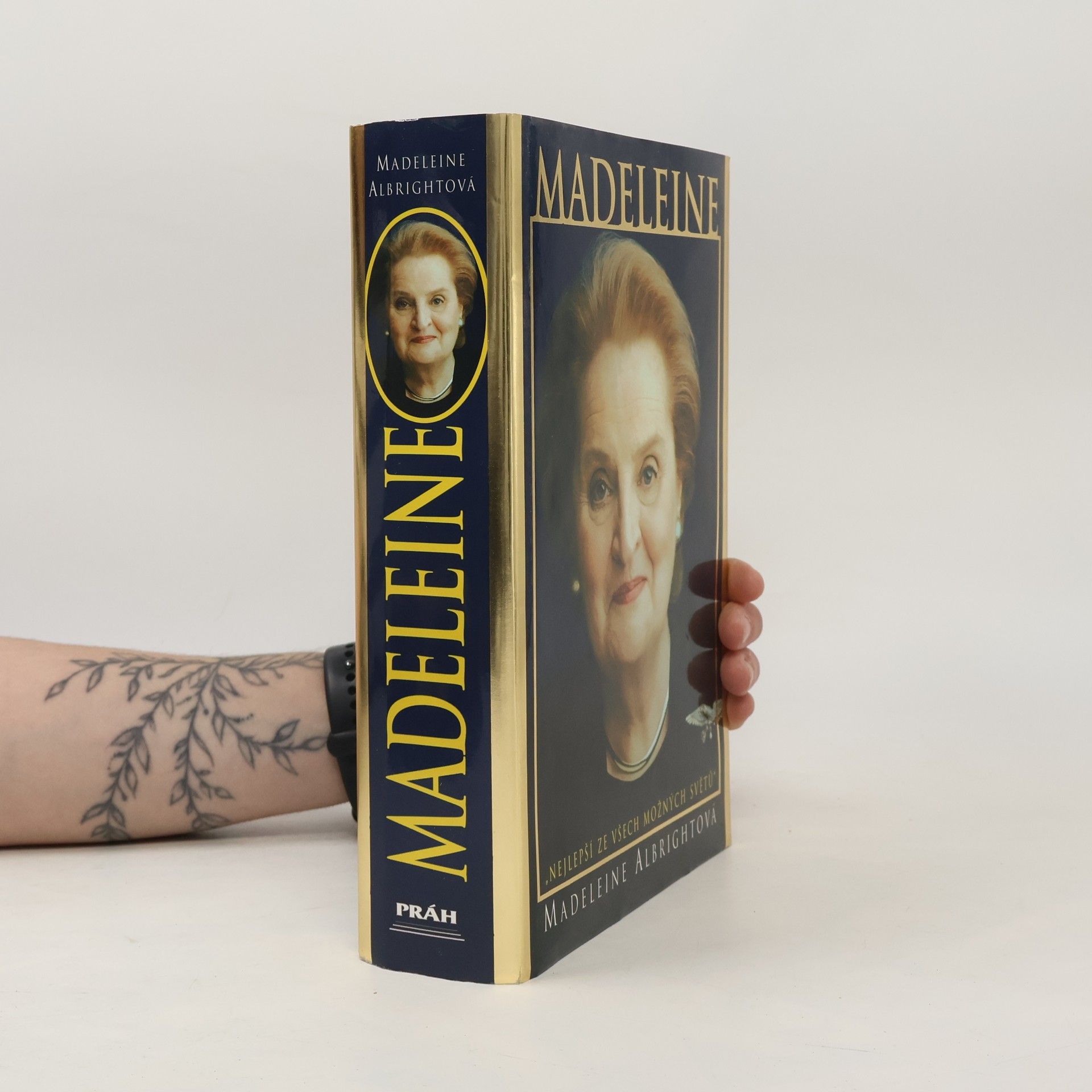 Madeleine. "Nejlepší ze všech možných světů"