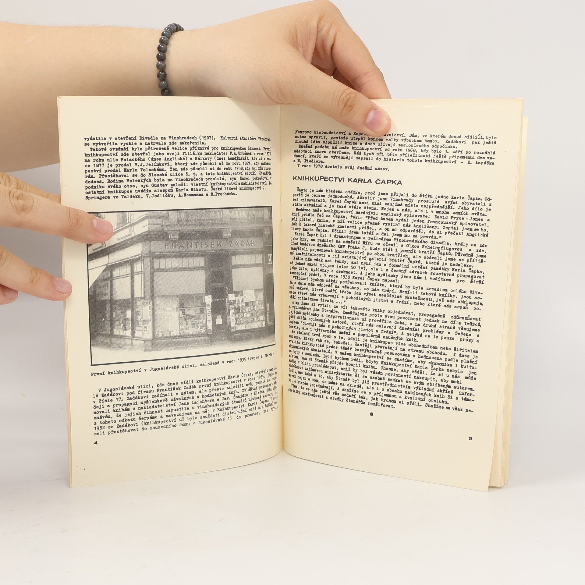 Autorenkollektiv 10 let Knihkupectví Karla Čapka. 1978 - 1988