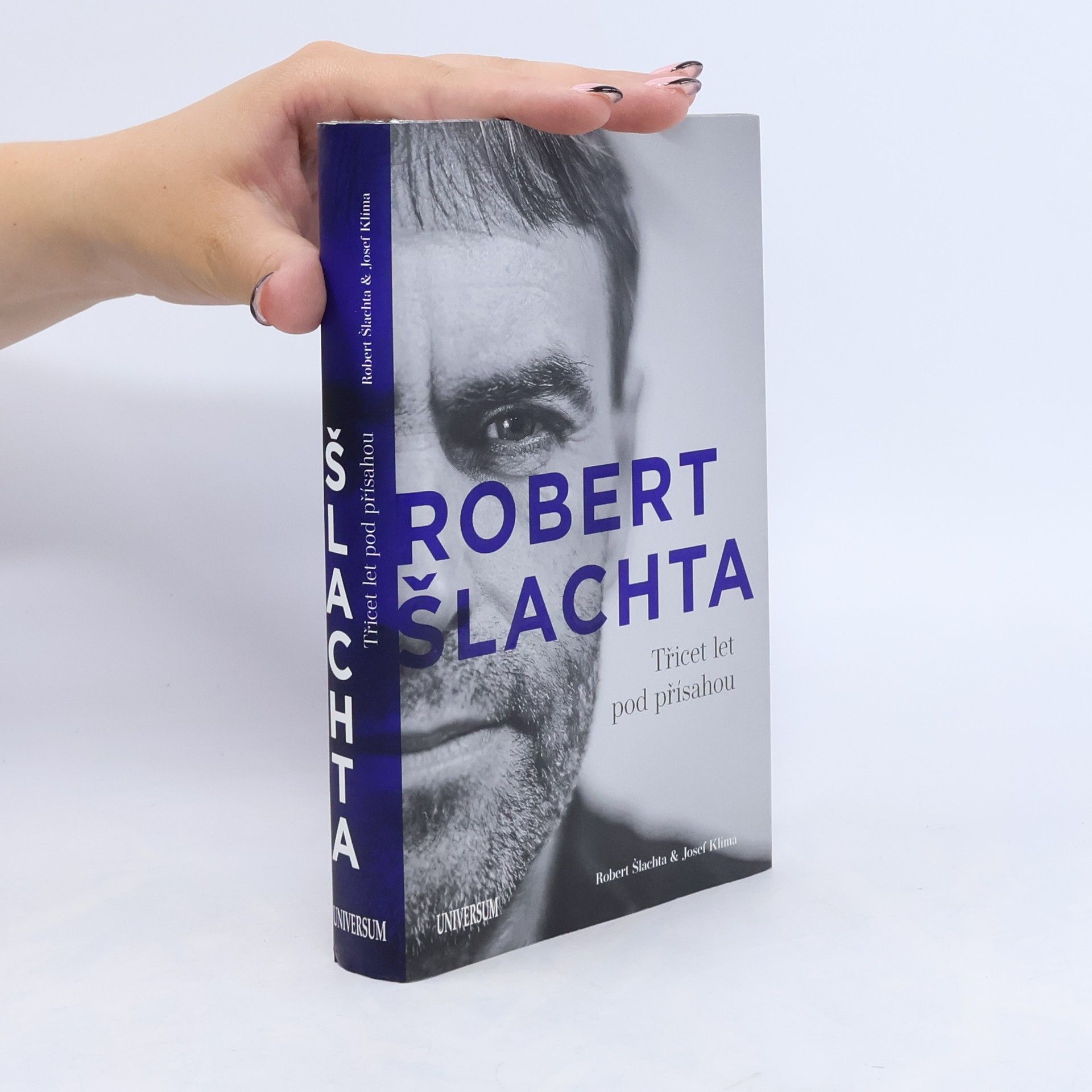 Robert Šlachta Robert Šlachta. Třicet let pod přísahou