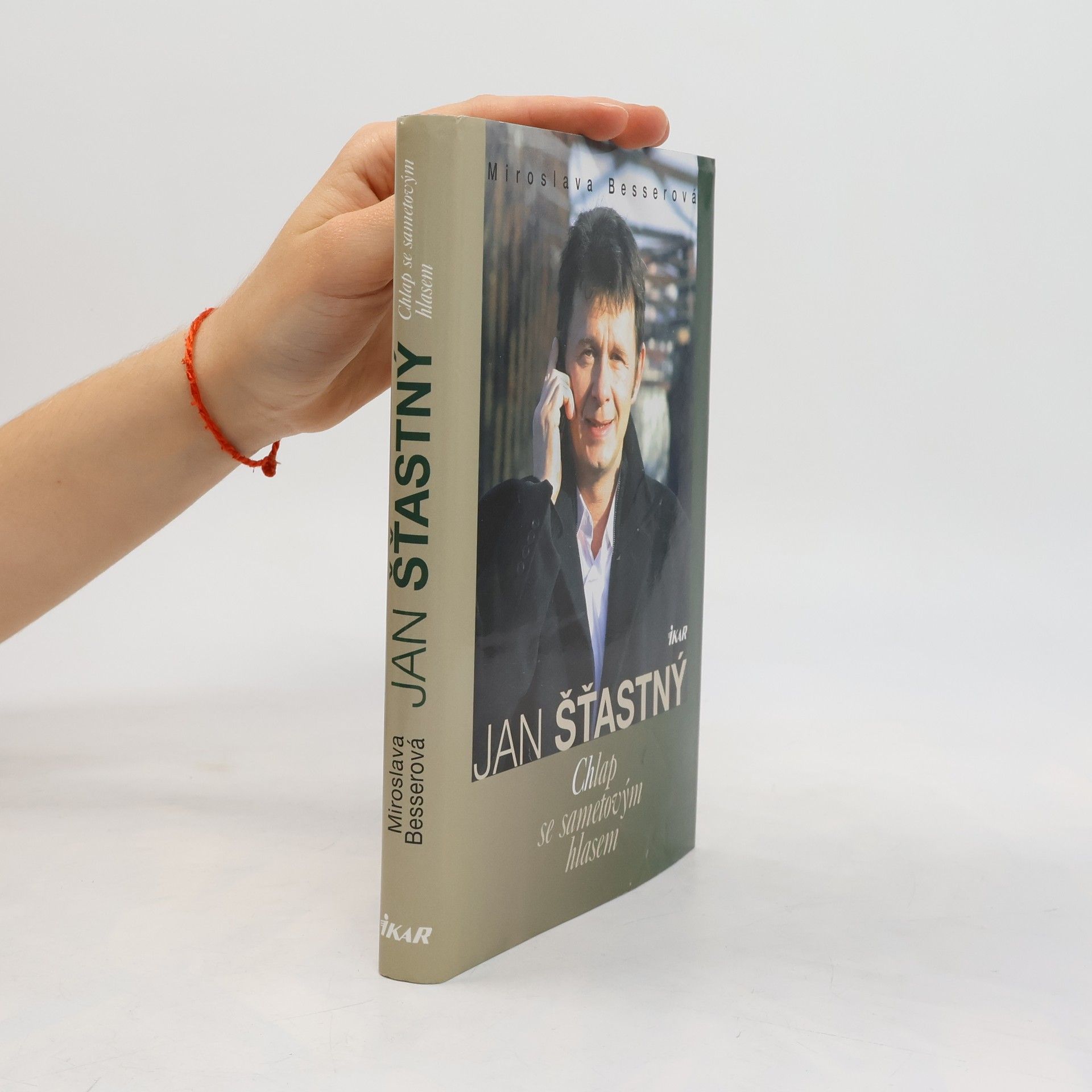 Jan Štastný Jan Šťastný. Chlap se sametovým hlasem