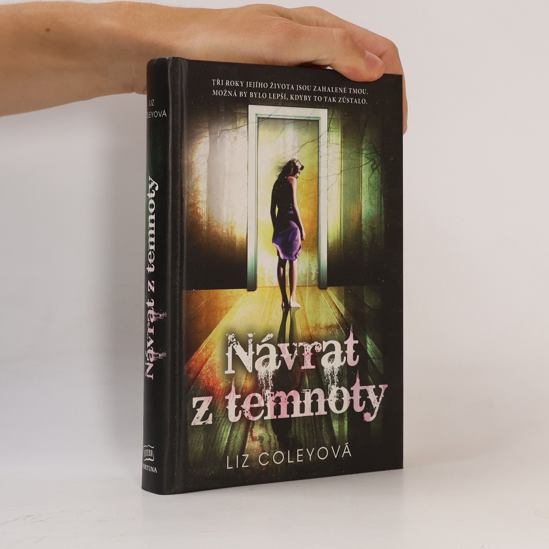 Liz Coley Návrat z temnoty