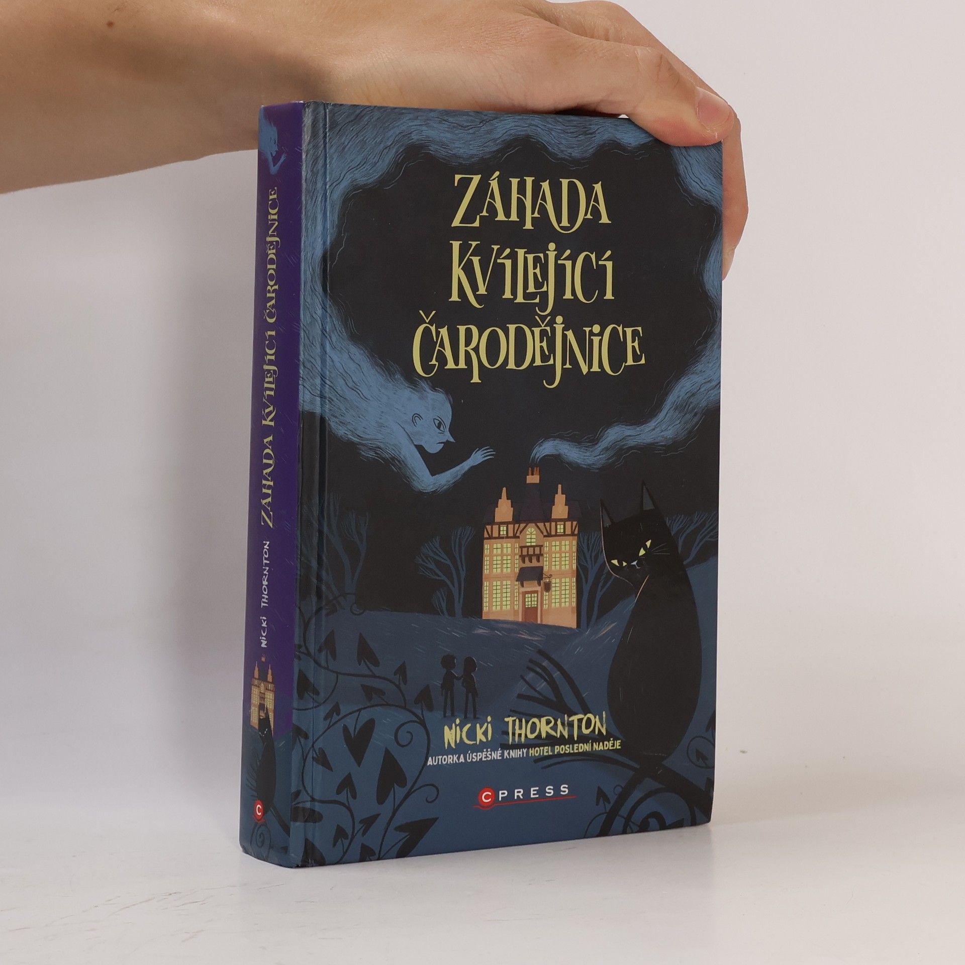 Nicki Thornton Záhada Kvílející čarodějnice