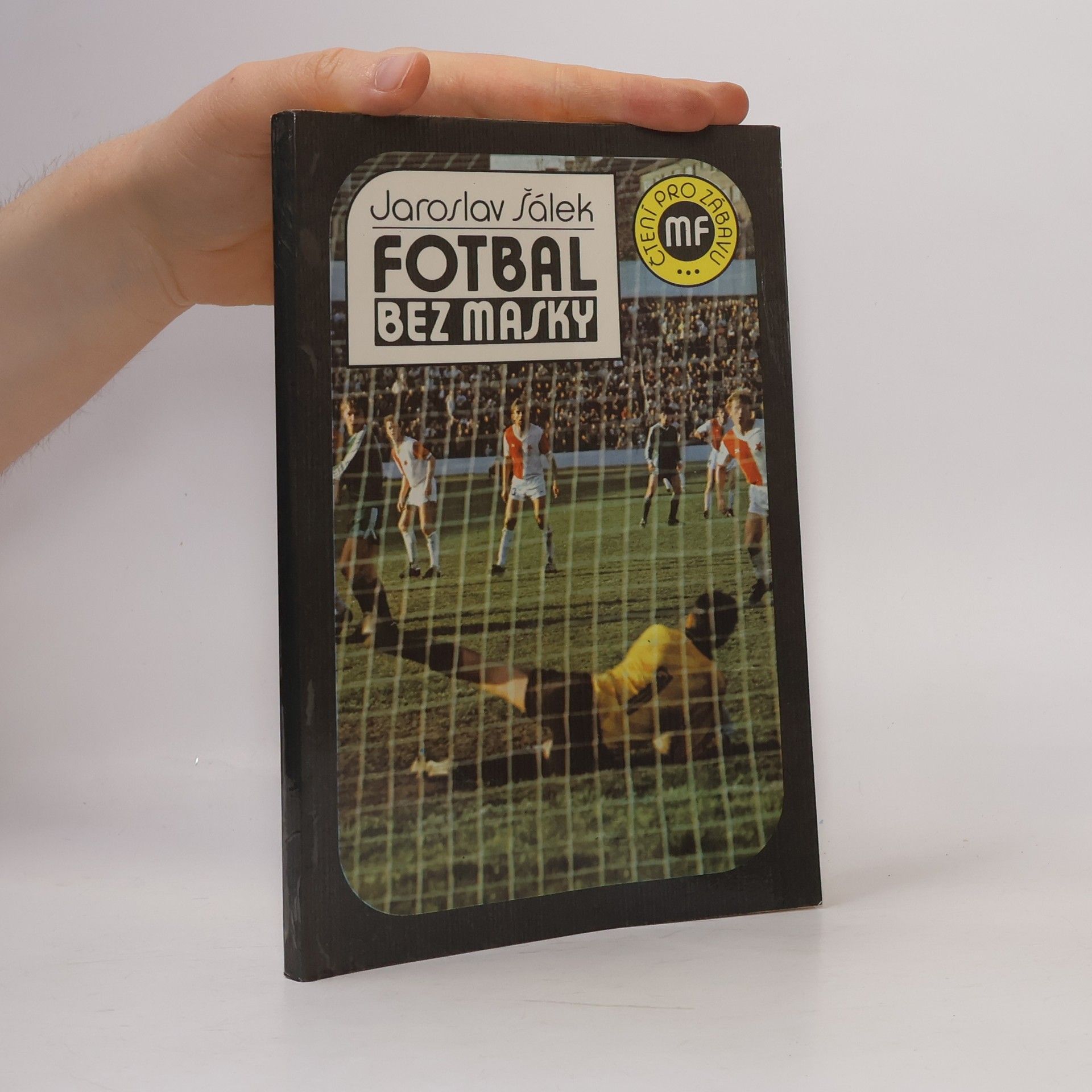 Fotbal bez masky