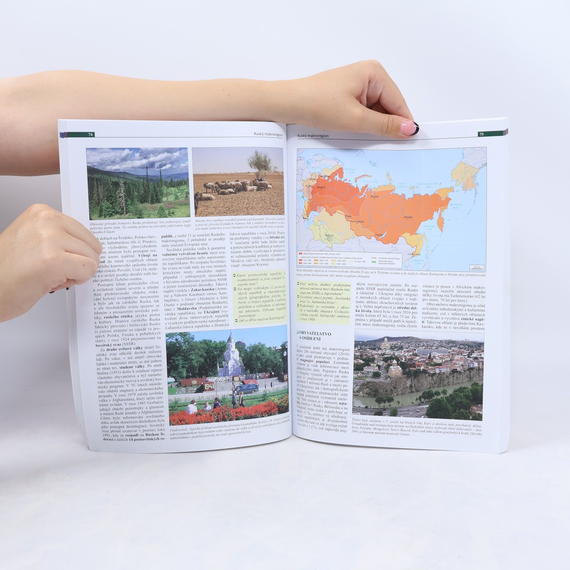 Ivan Bičík Makroregiony světa: regionální geografie pro gymnázia