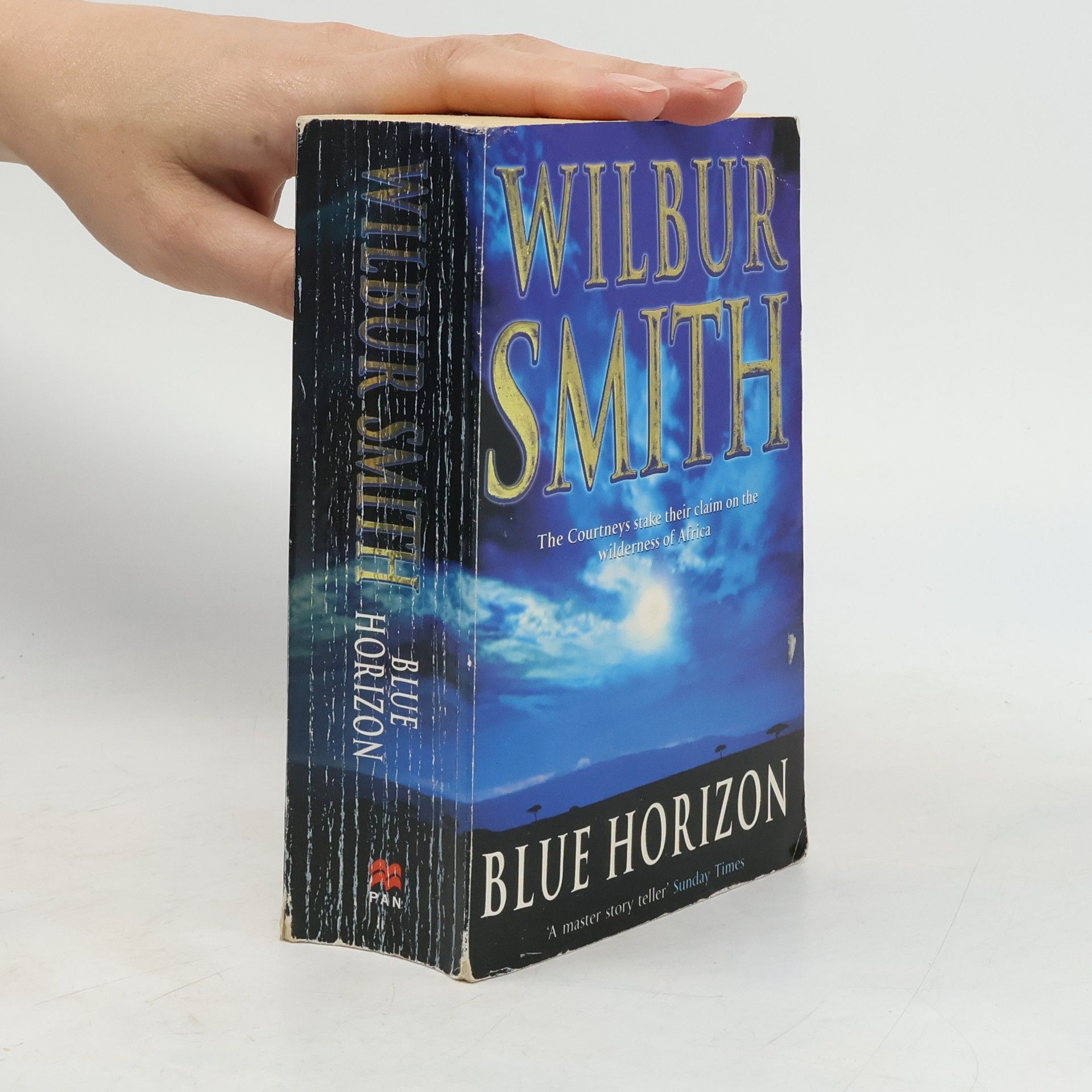 Wilbur Smith Blue horizon