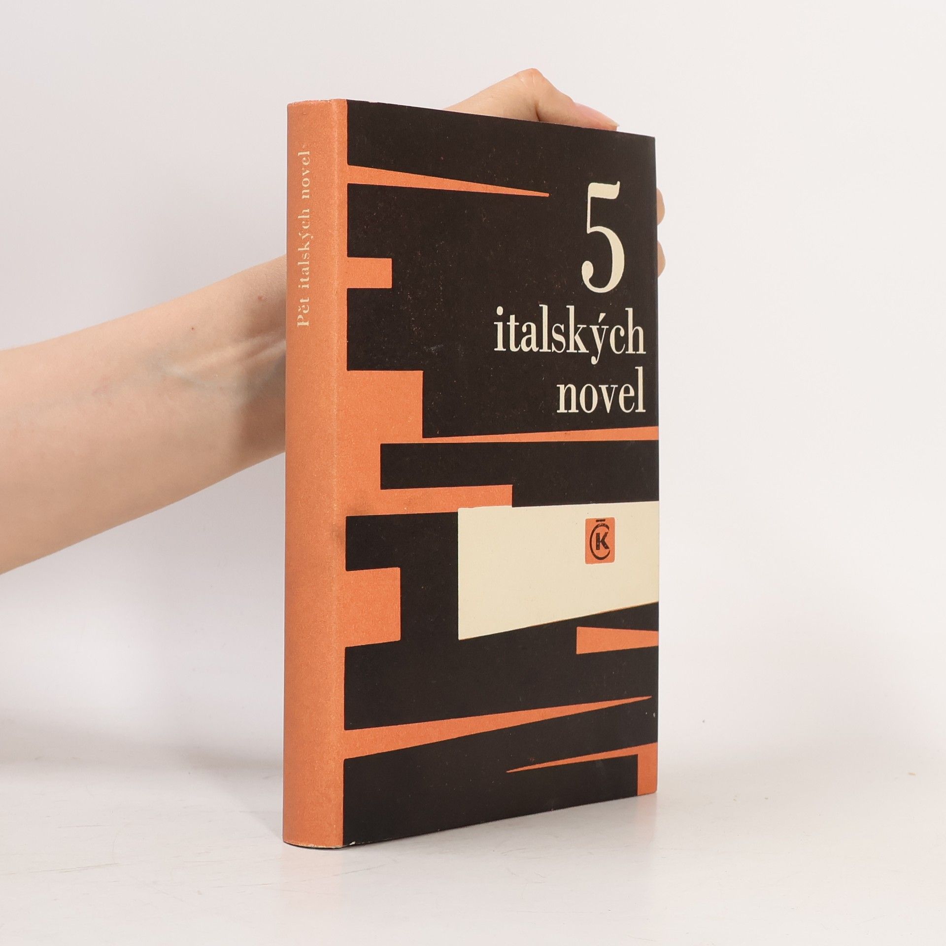 Umberto Simonetta 5 italských novel