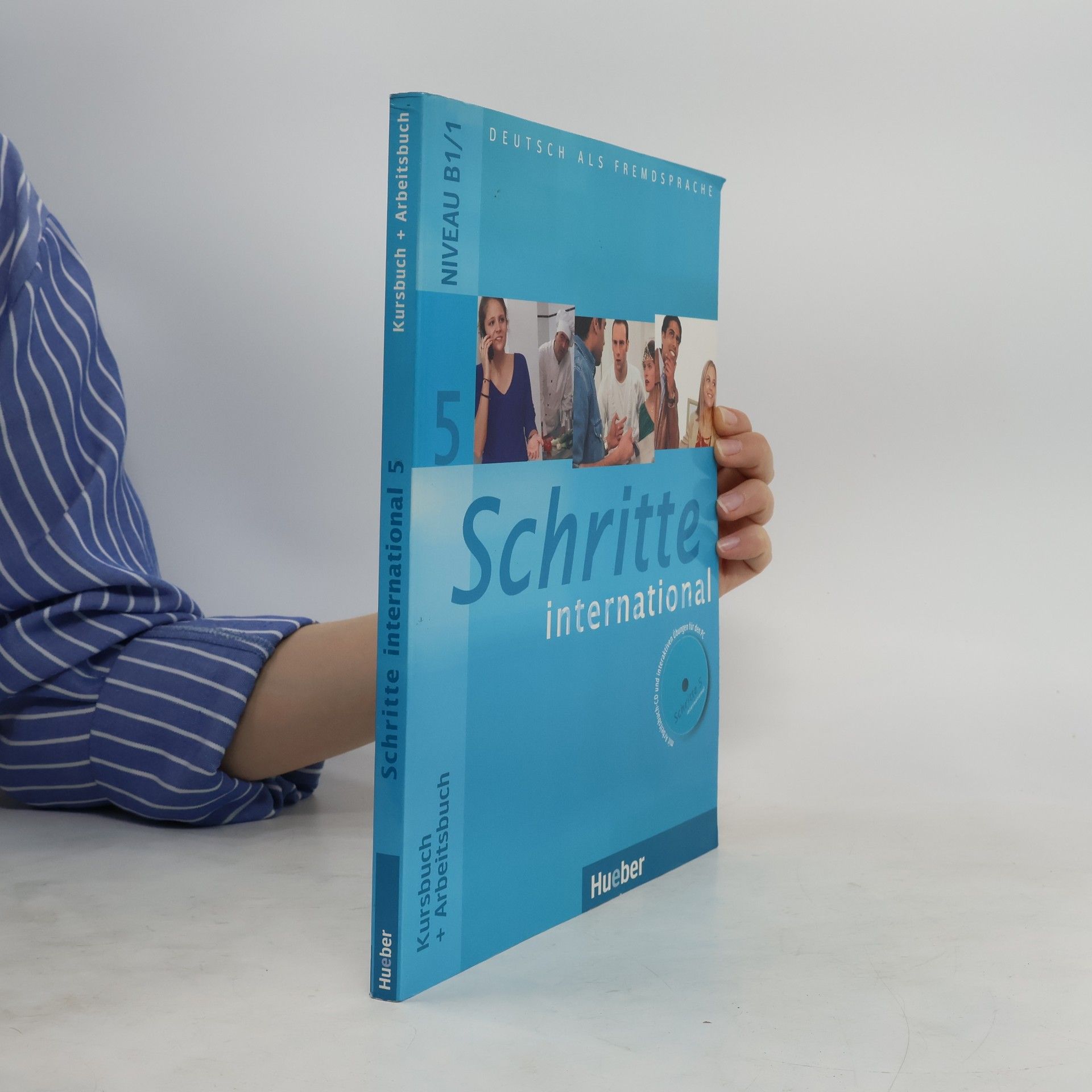 Schritte 5 international : deutsch als fremdsprache : kursbuch + arbeitsbuch