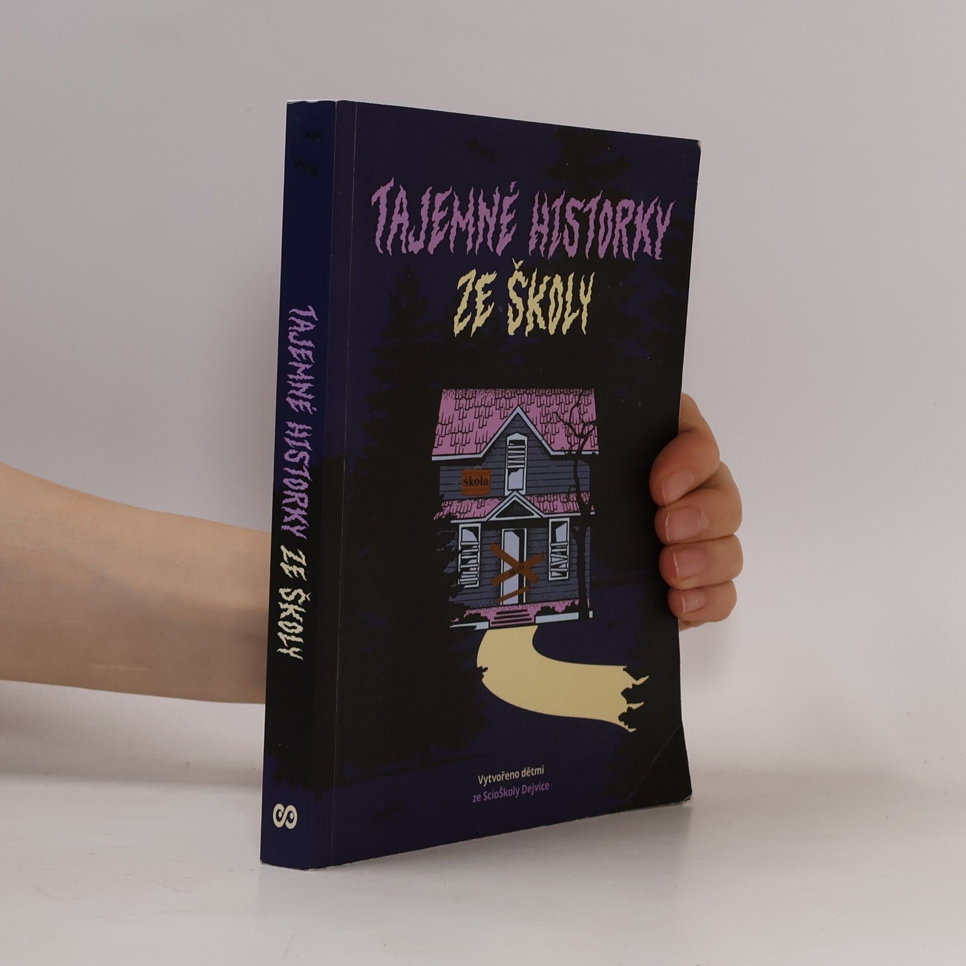 Kolektiv autorů Tajemné historky ze školy