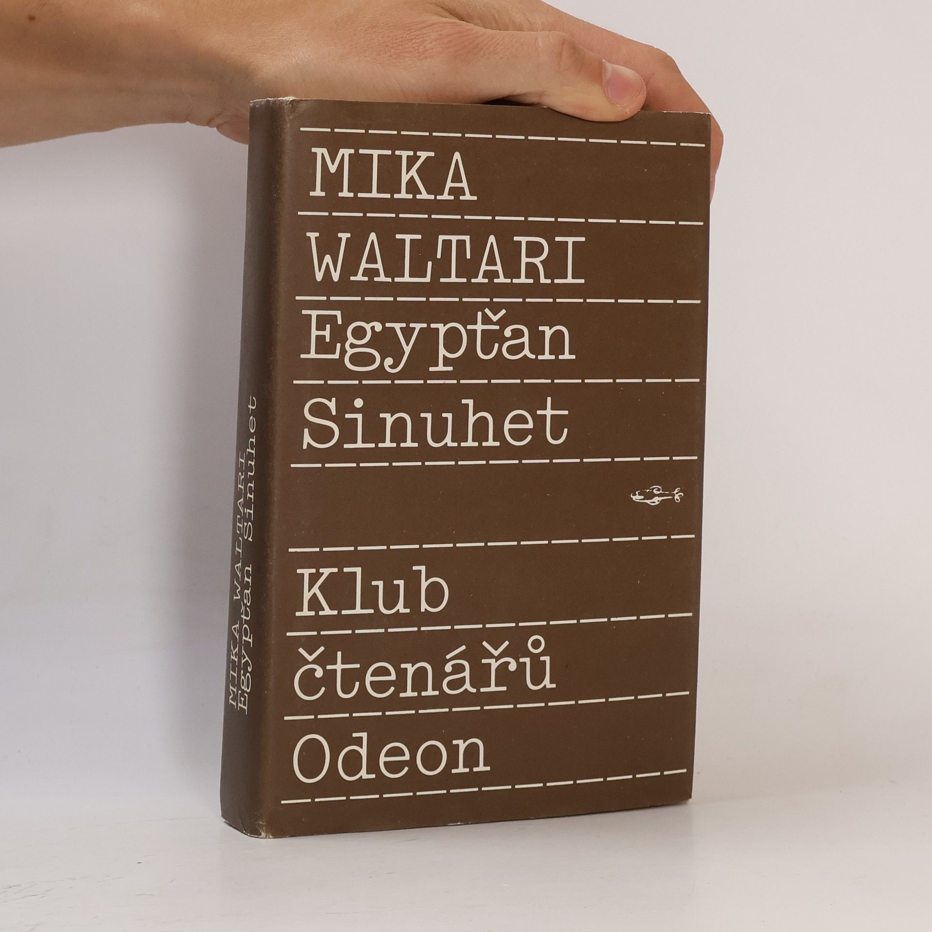 Mika Waltari Egypťan Sinuhet