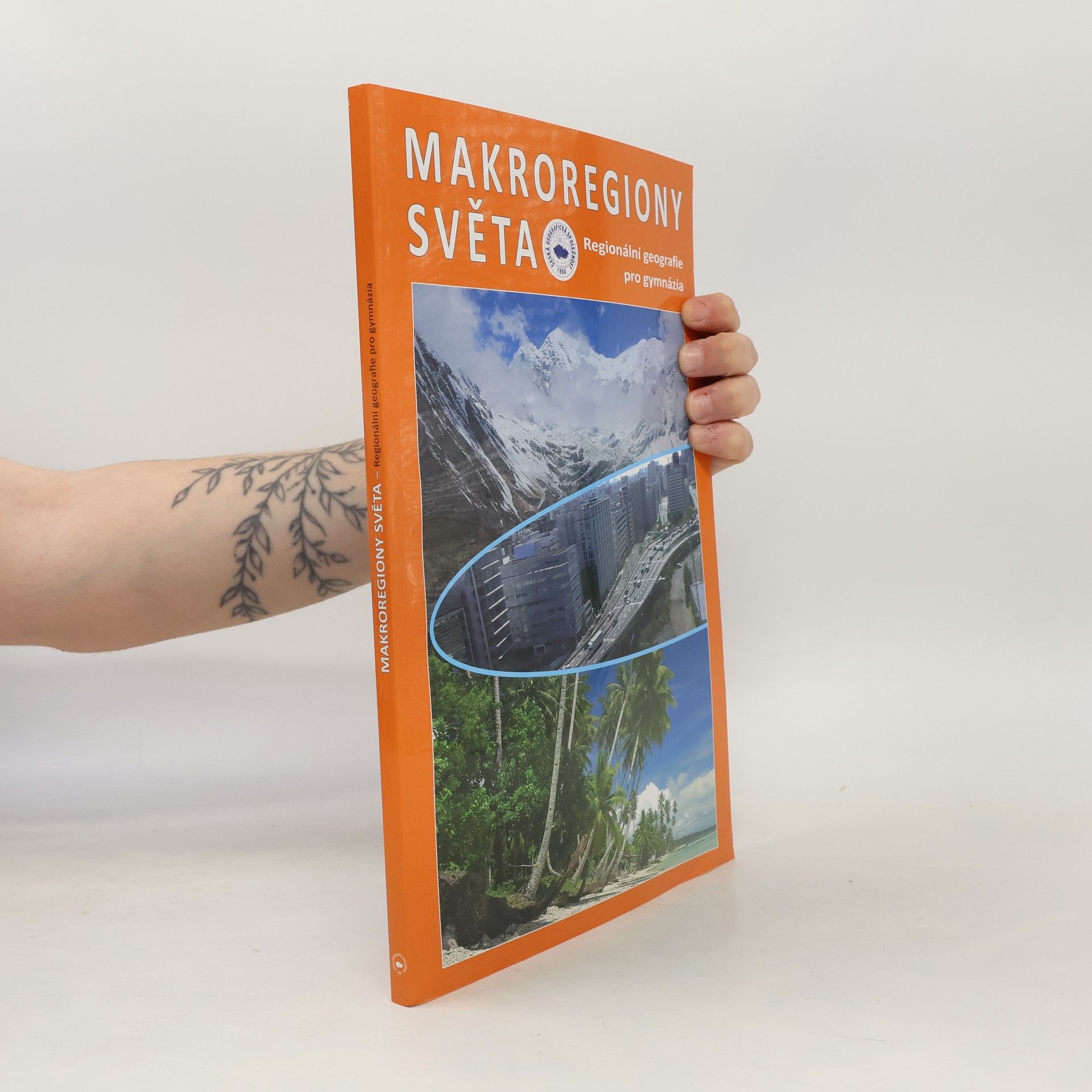 Ivan Bičík Makroregiony světa: regionální geografie pro gymnázia
