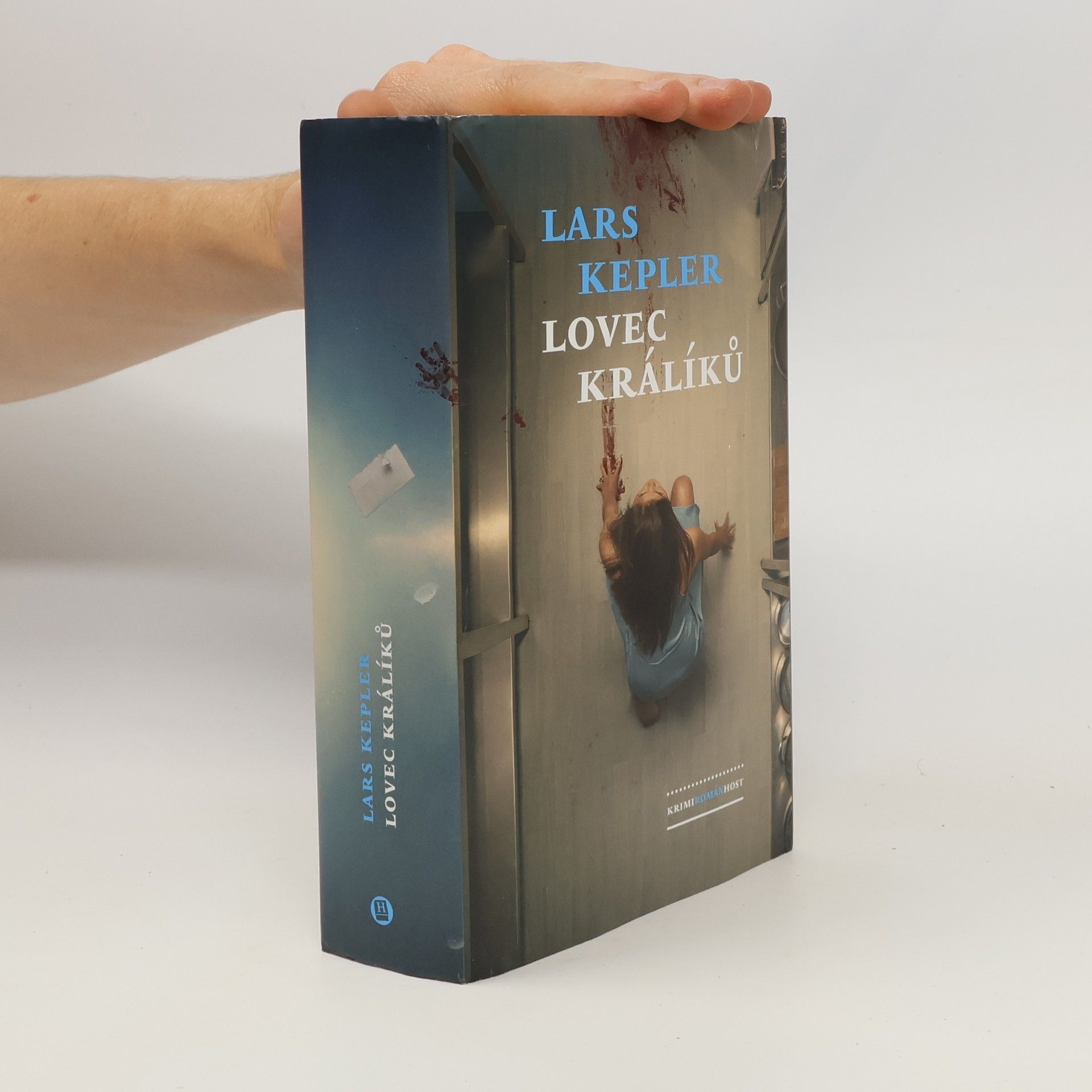 Lars Kepler Lovec králíků