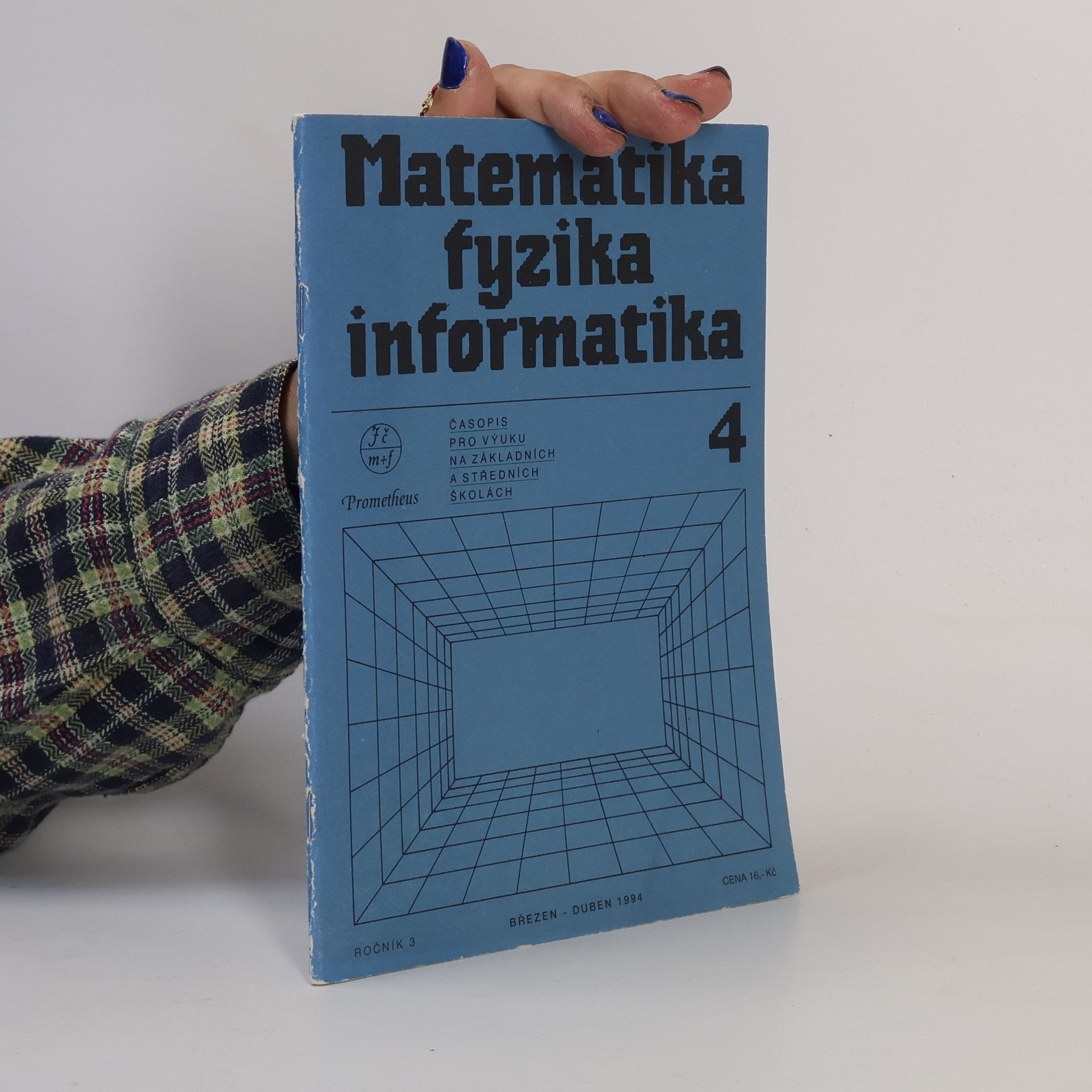 Autorenkollektiv  Matematika, fyzika, informatika 4