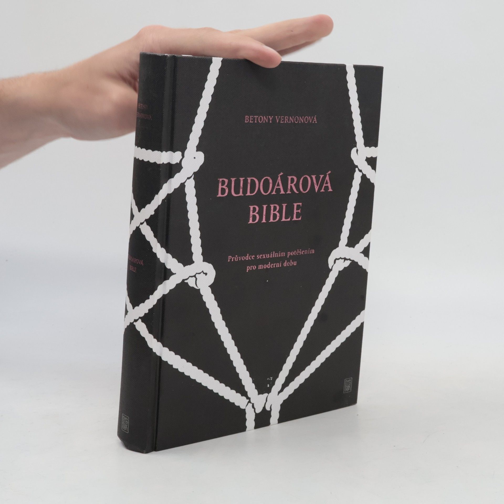 Betony Vernon Budoárová bible