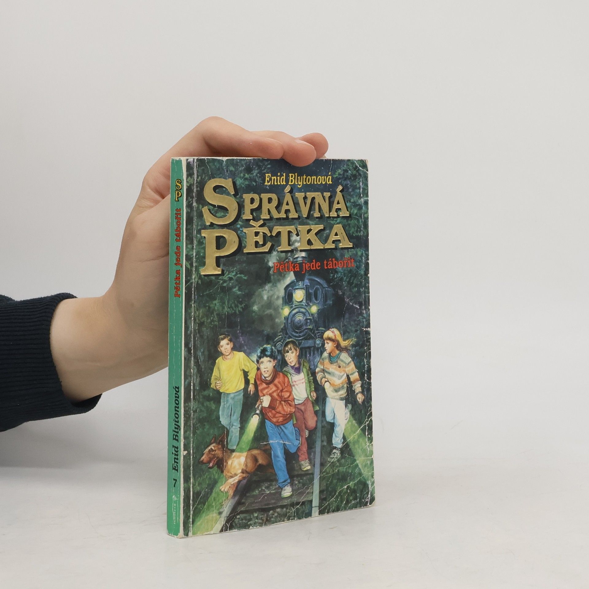 Enid Blyton Pětka jede tábořit