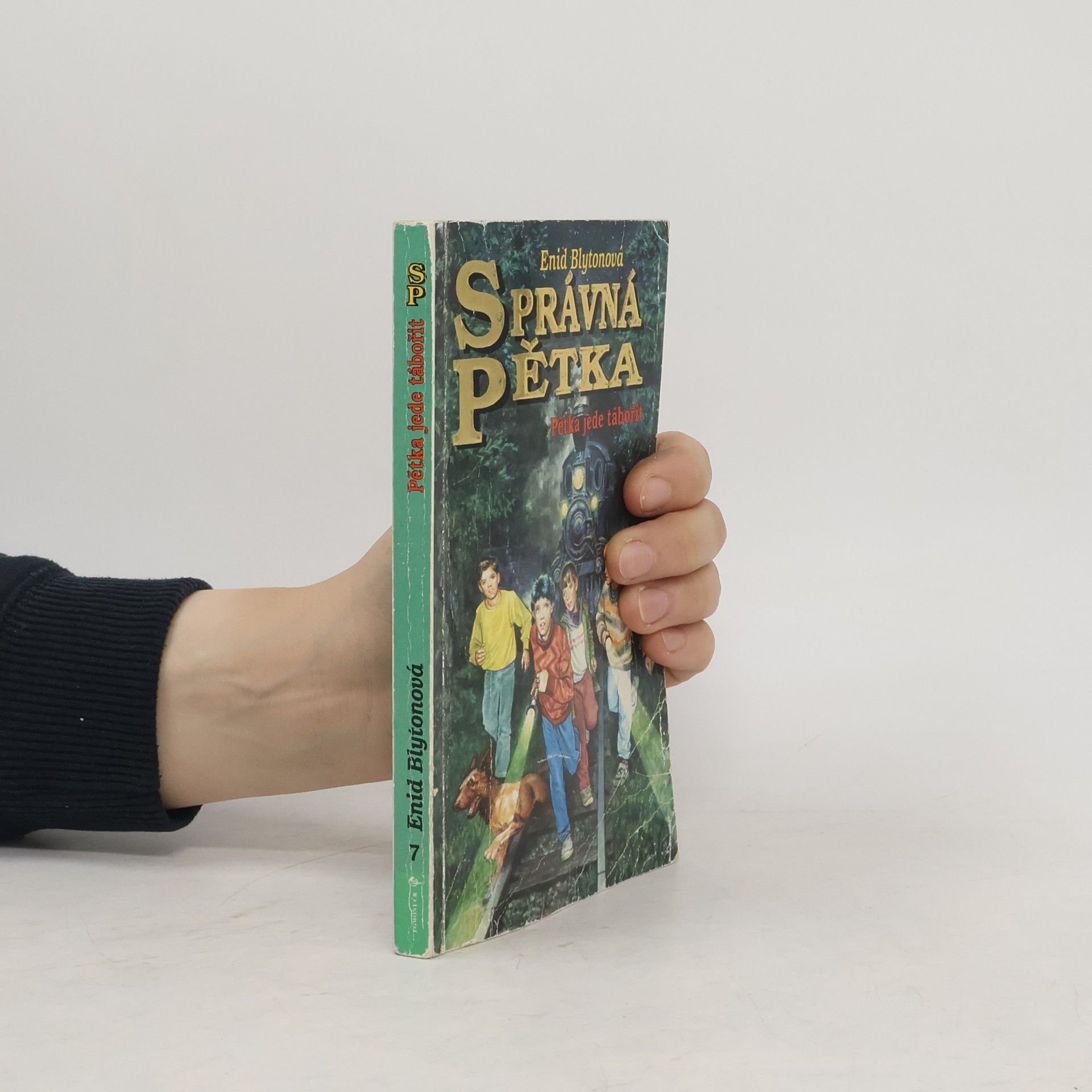 Enid Blyton Pětka jede tábořit