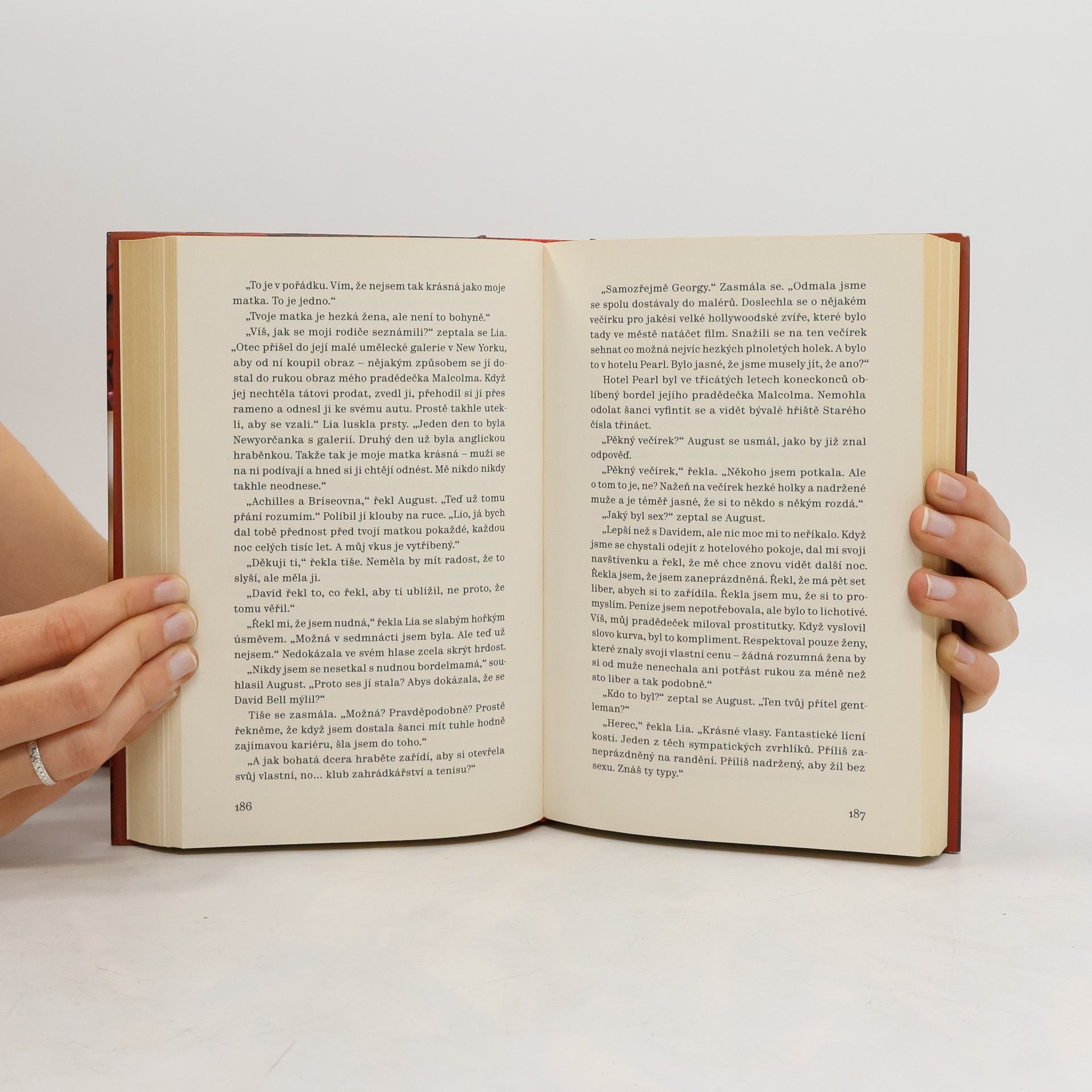 Tiffany Reisz Růže