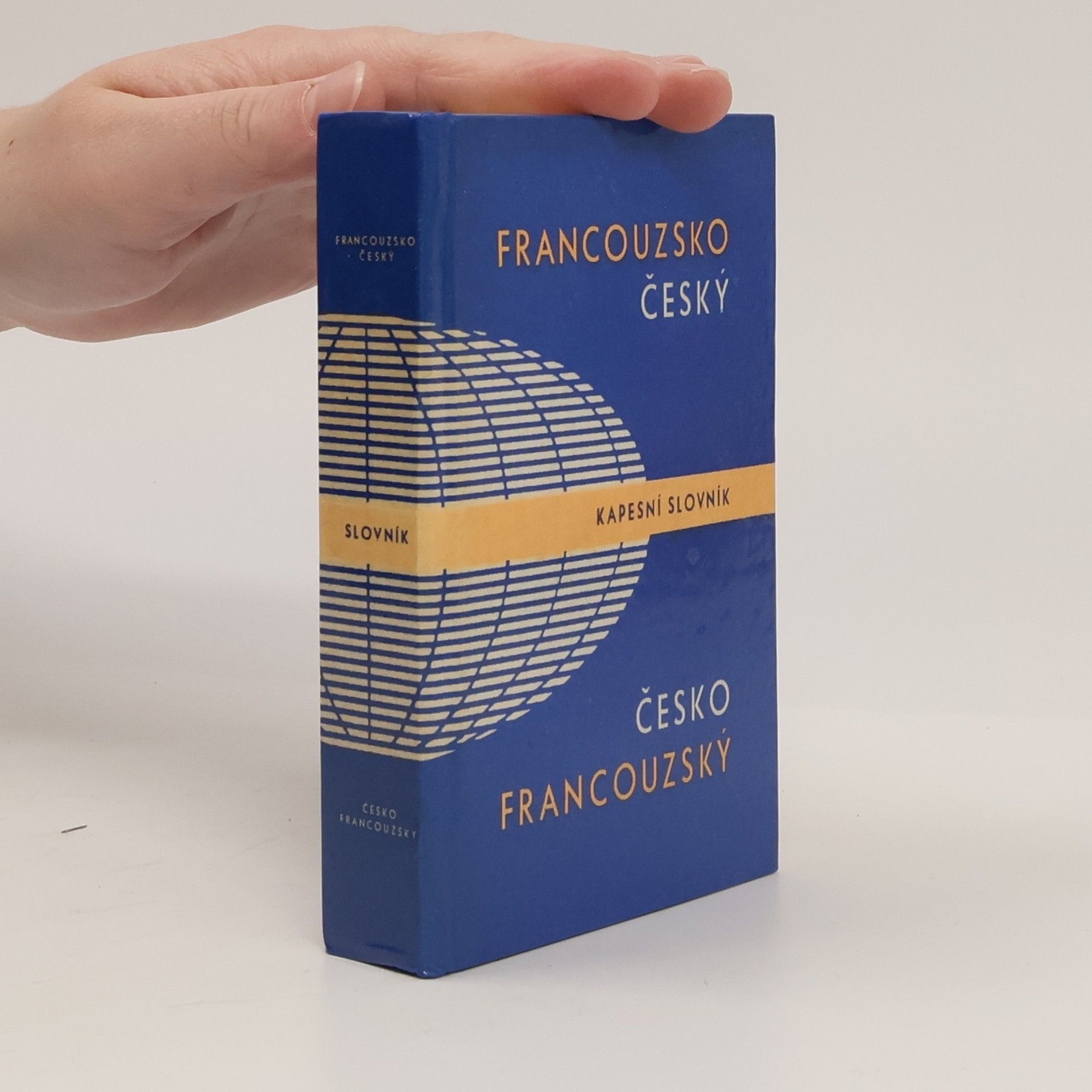 Věra Stauchová Francouzsko-český a česko-francouzský kapesní slovník