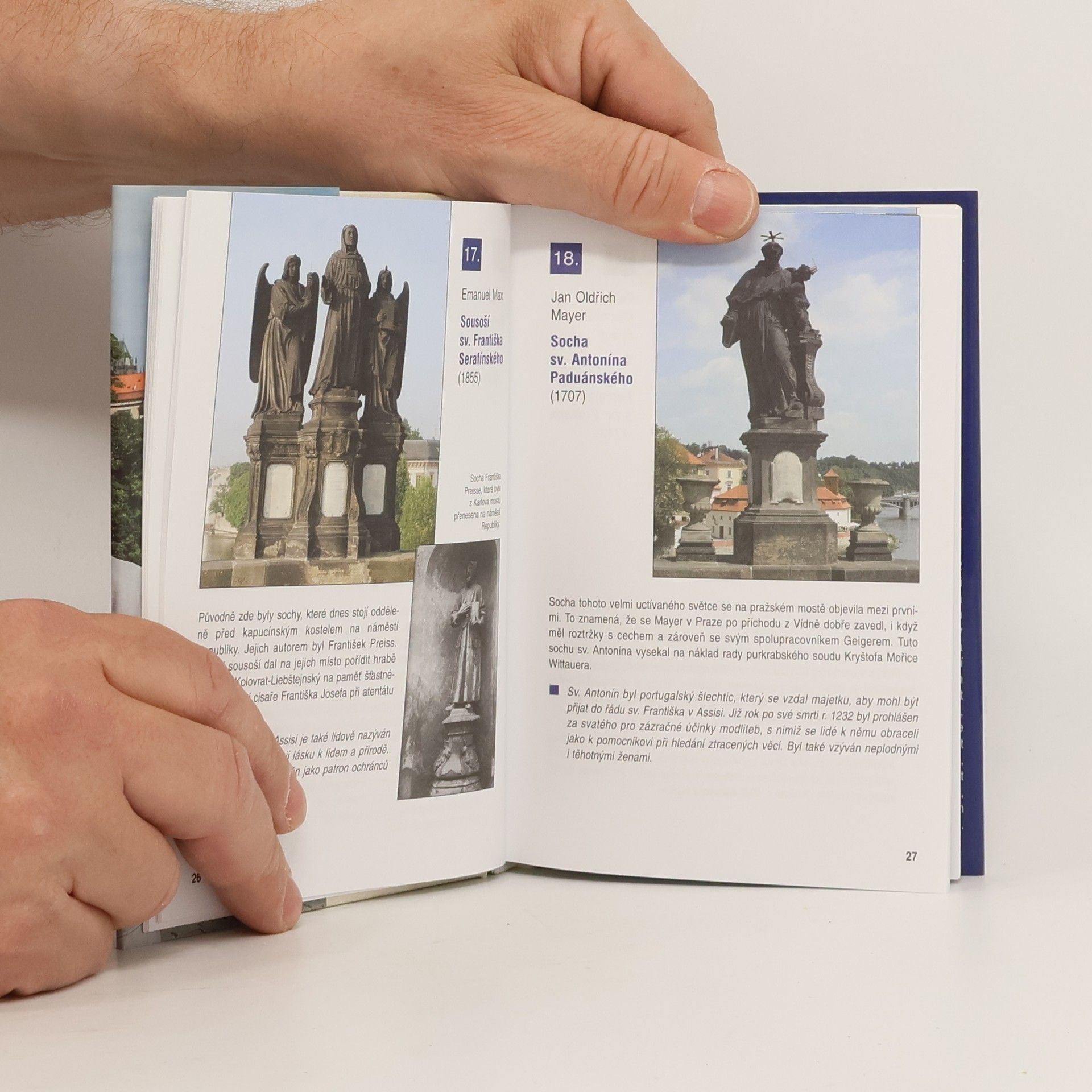 František Dvořák Po Karlově mostě. 20 zastavení s Františkem Dvořákem