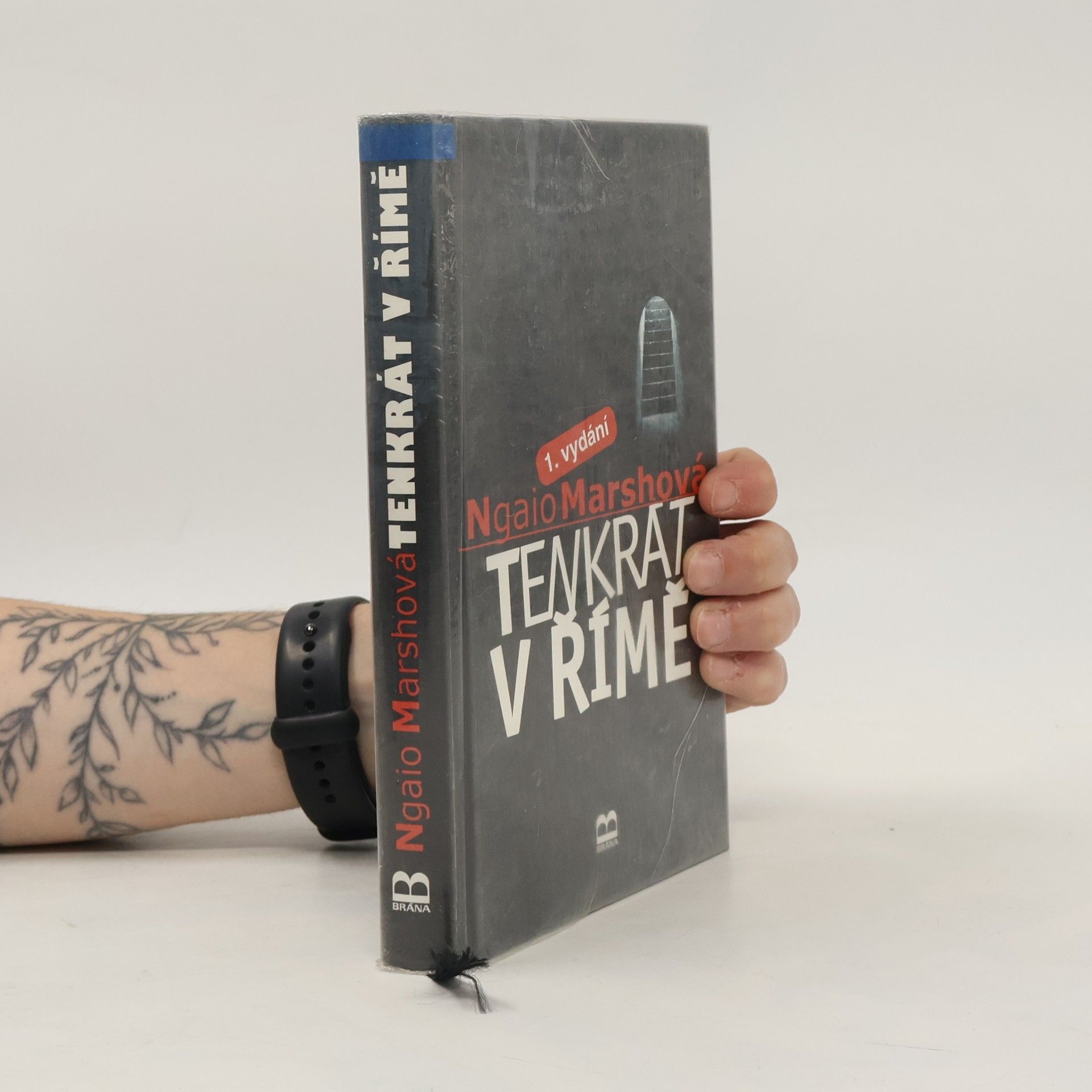 Ngaio Marsh Tenkrát v Římě
