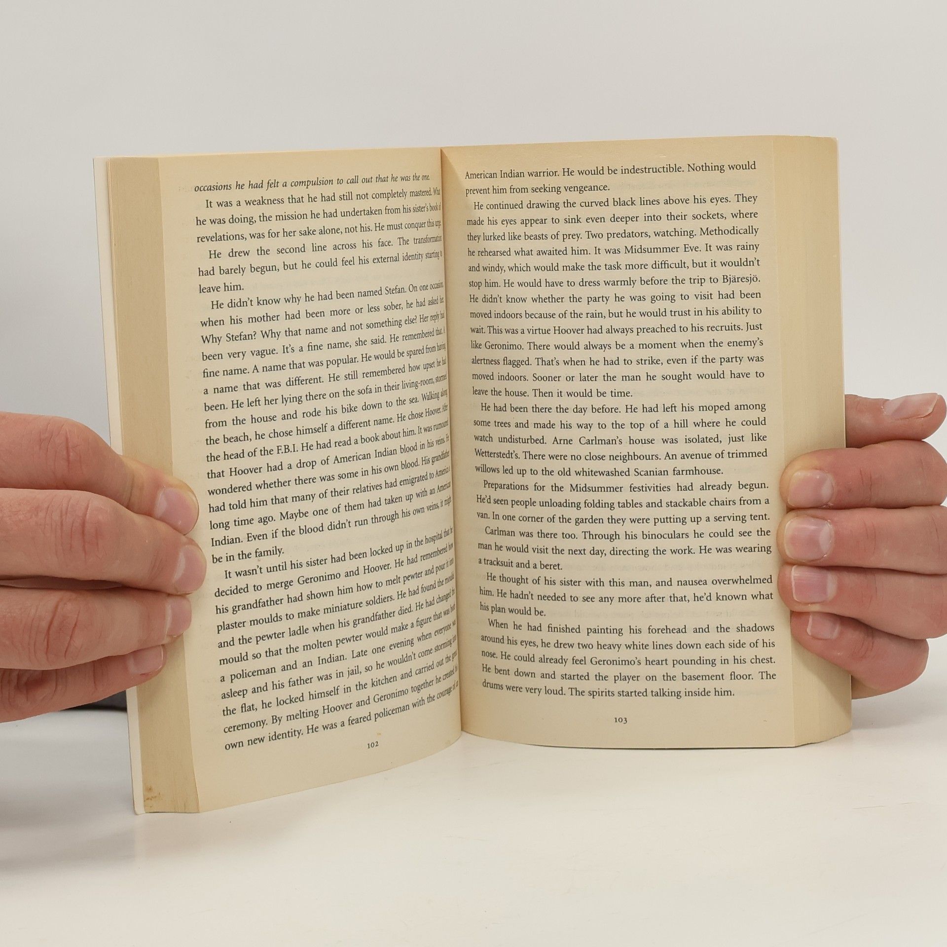 Henning Mankell Sidetracked