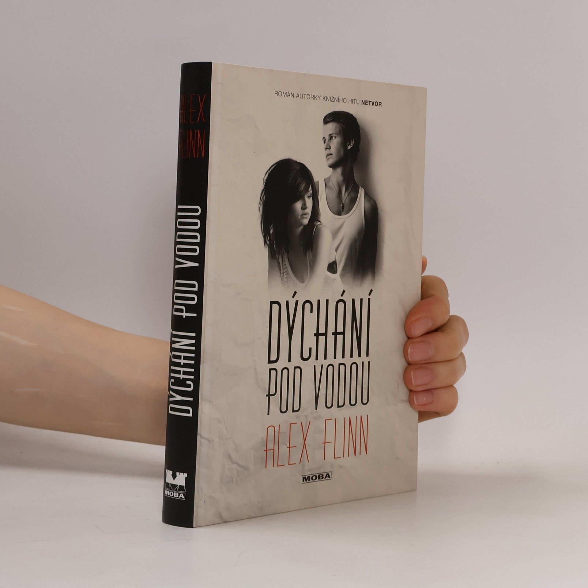 Alex Flinn Dýchání pod vodou