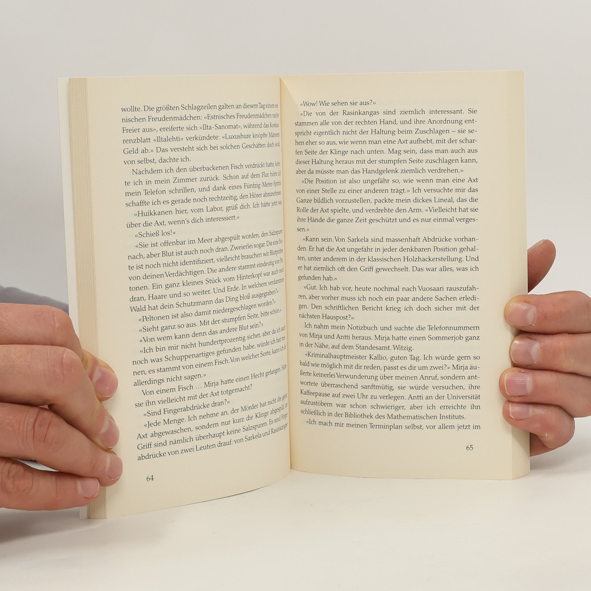 Leena Lehtolainen Alle singen im Chor