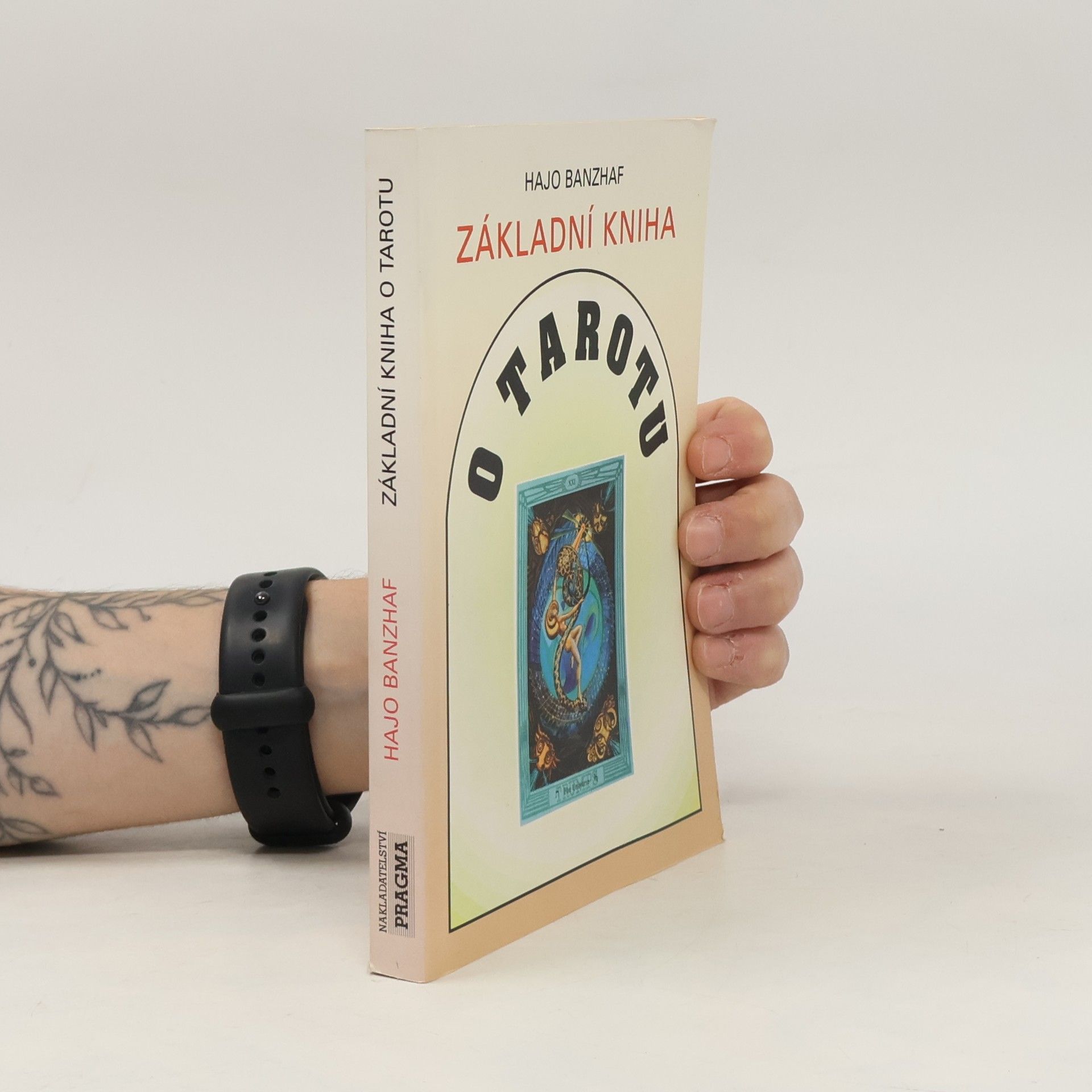 Základní kniha o Tarotu