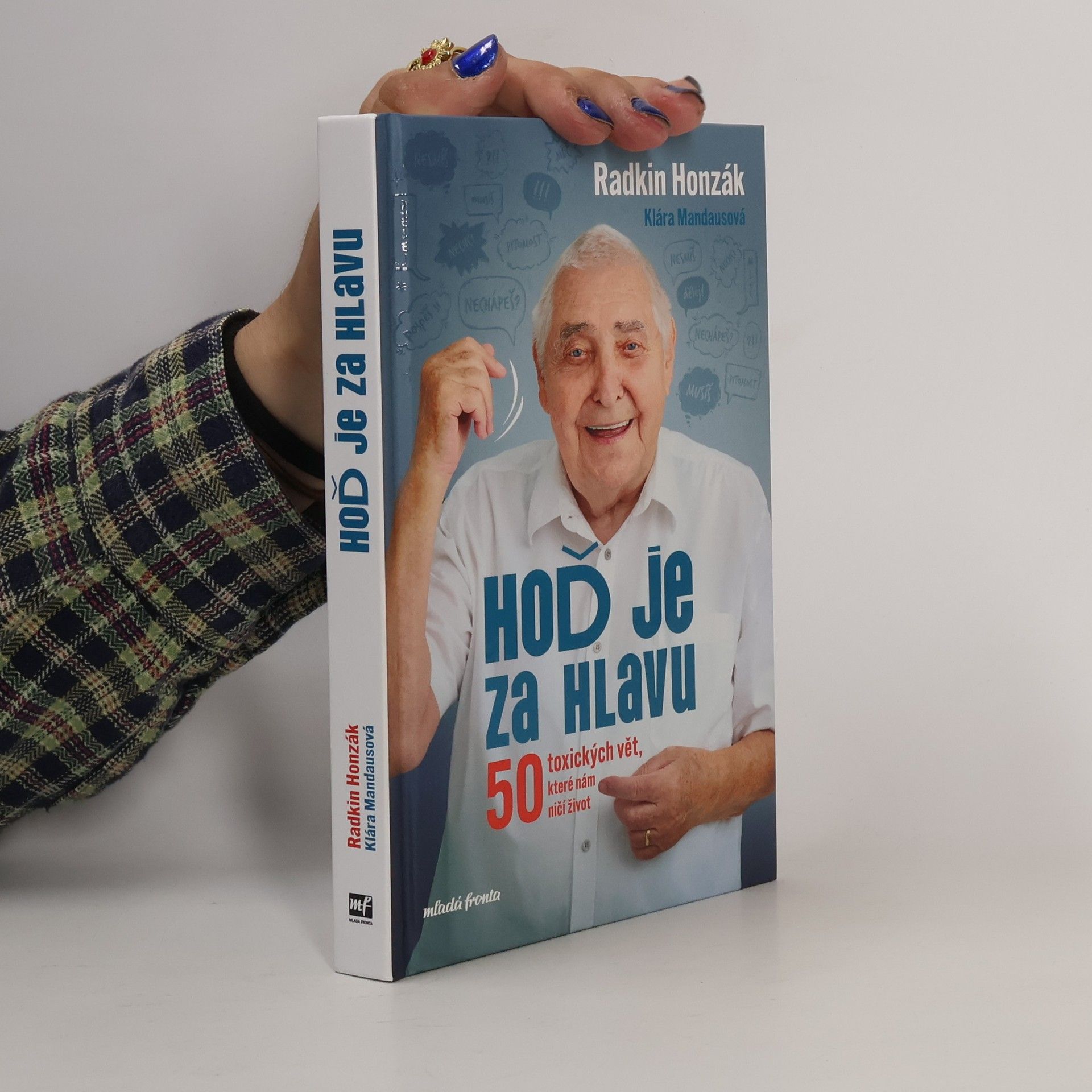 Klára Mandausová Hoď je za hlavu