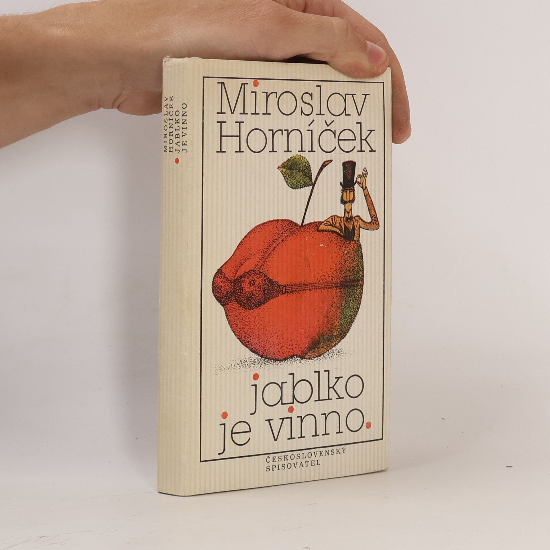 Miroslav Horníček Jablko je vinno