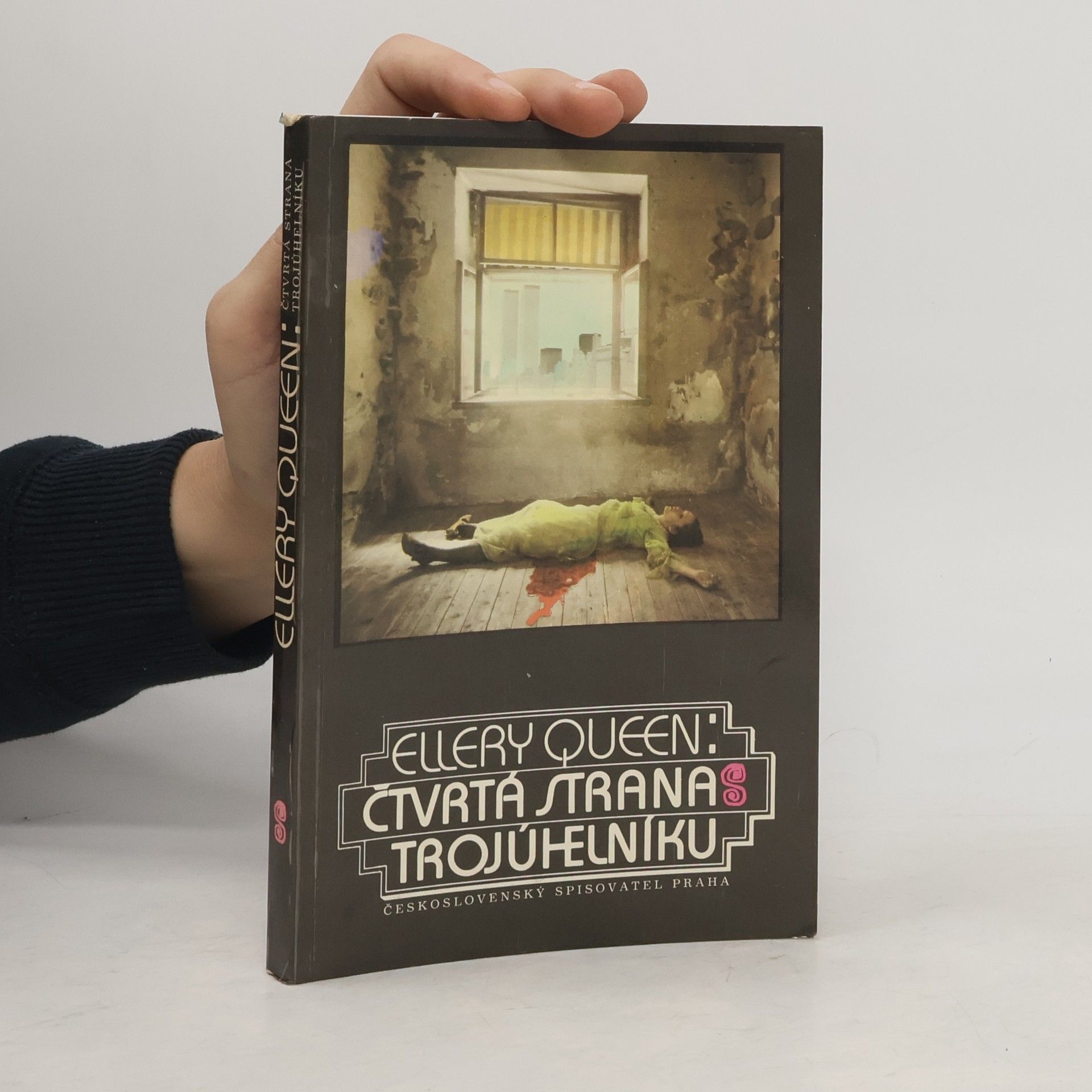 Ellery Queen Čtvrtá strana trojúhelníku