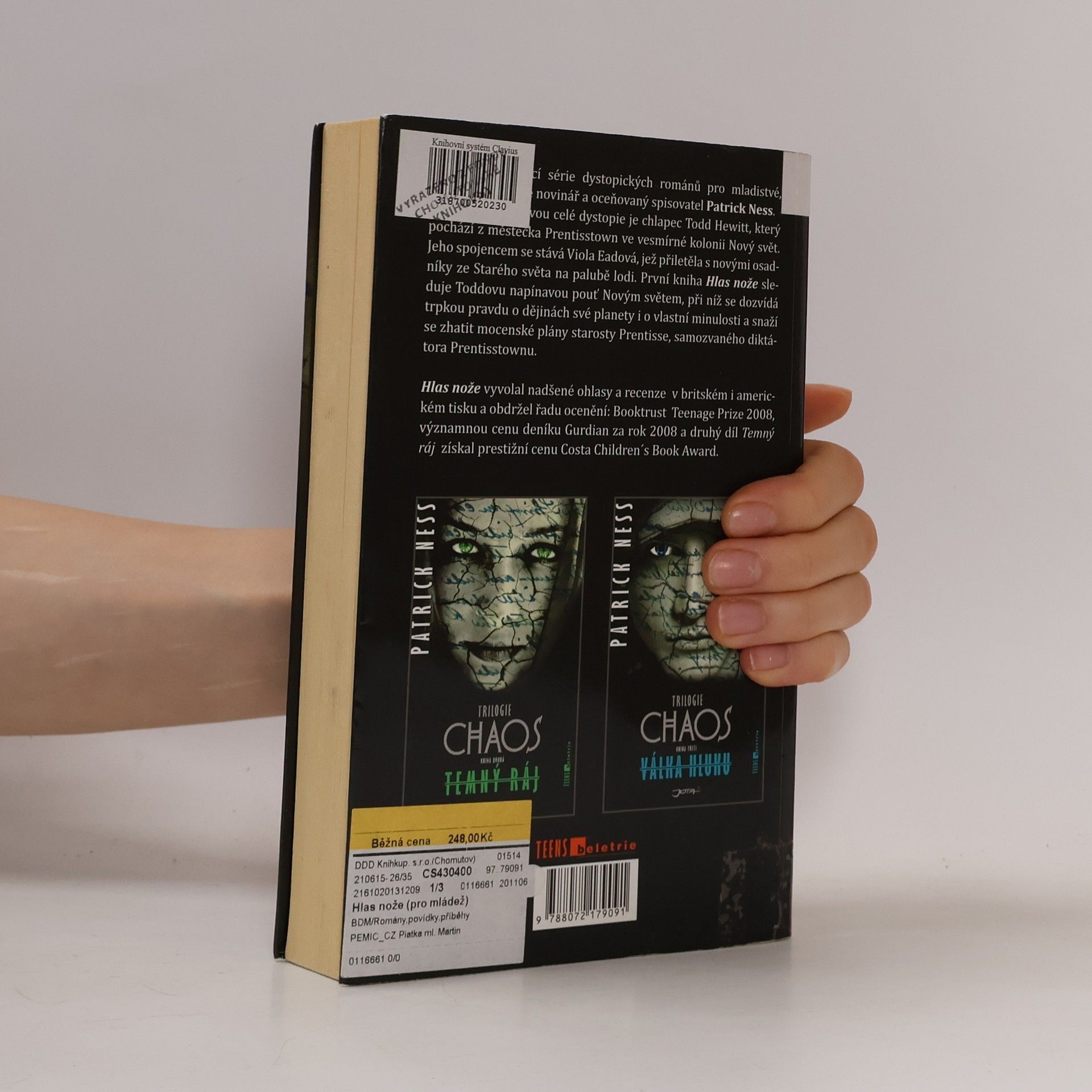 Patrick Ness Chaos. Kniha první. Hlas nože