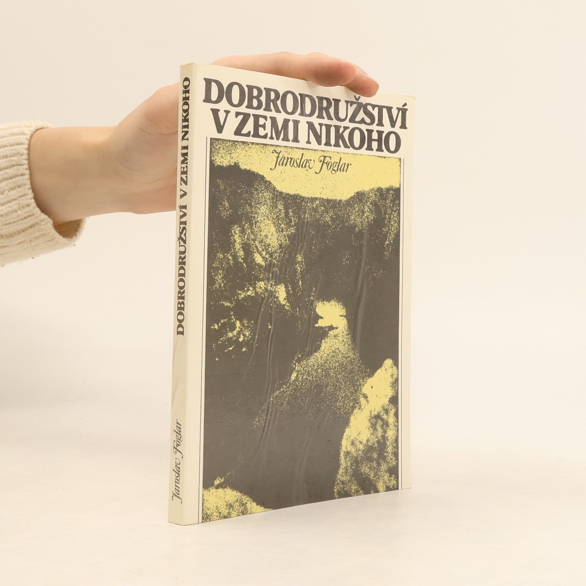 Jaroslav Foglar Dobrodružství v Zemi nikoho
