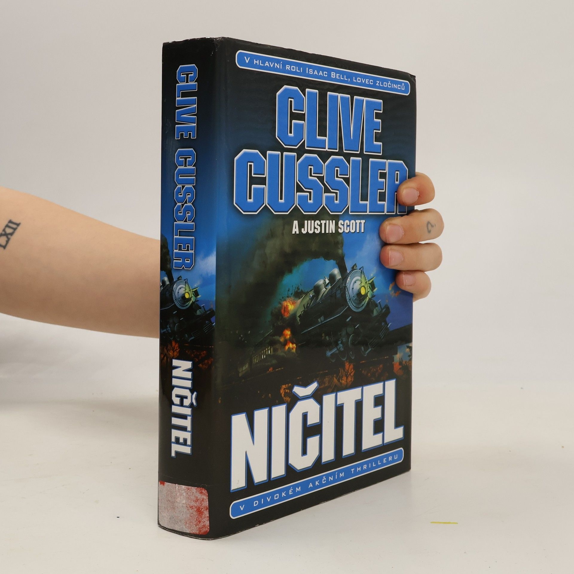 Clive Cussler Ničitel