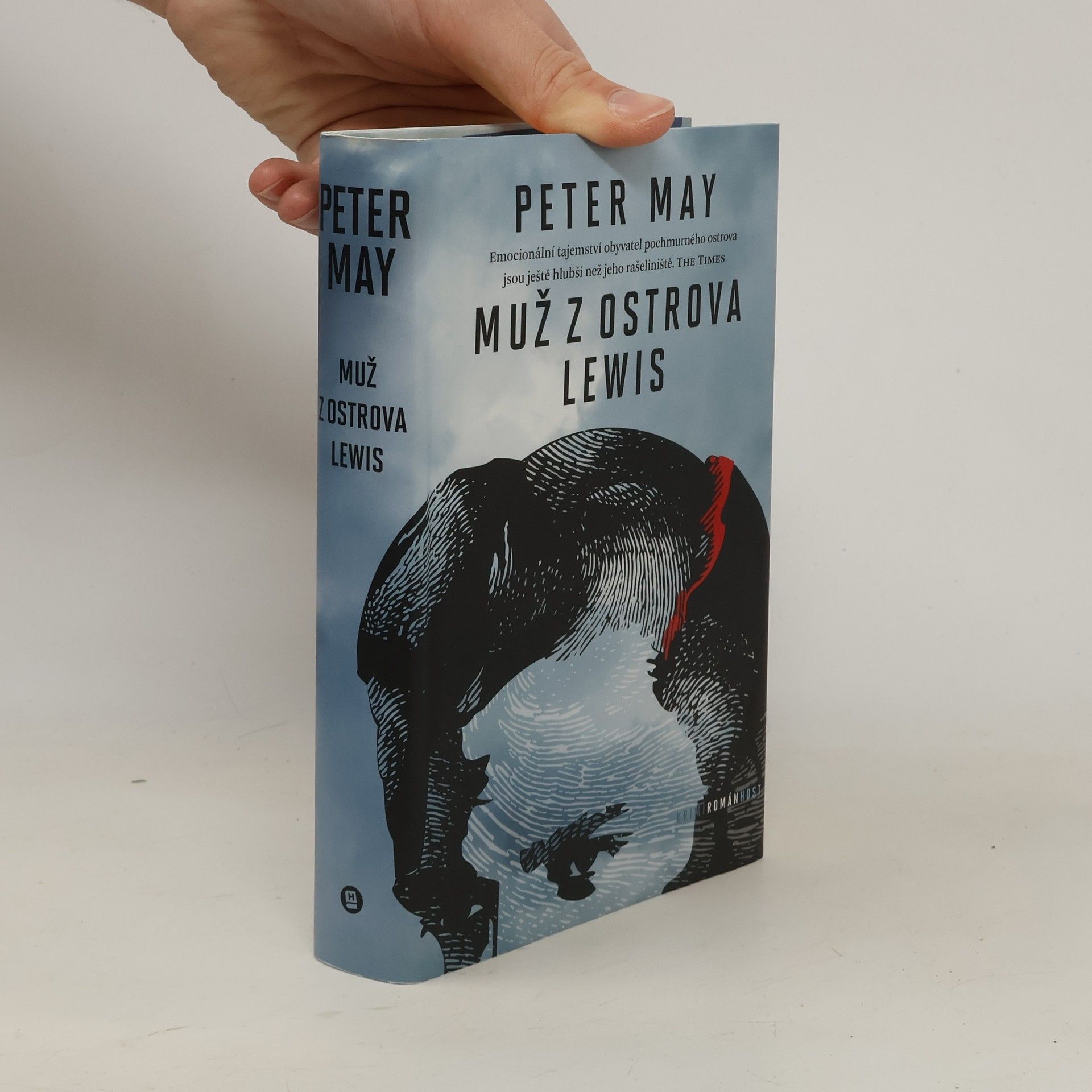 Peter May Muž z ostrova Lewis