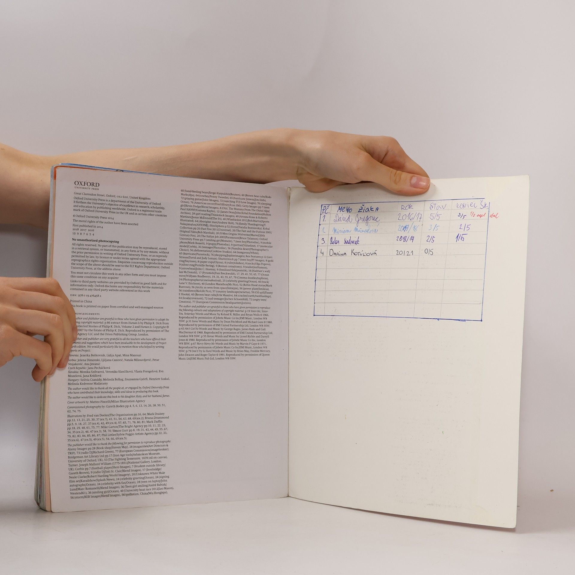 Tom Hutchinson Project 4 Student´s Book 4th (International English Version)