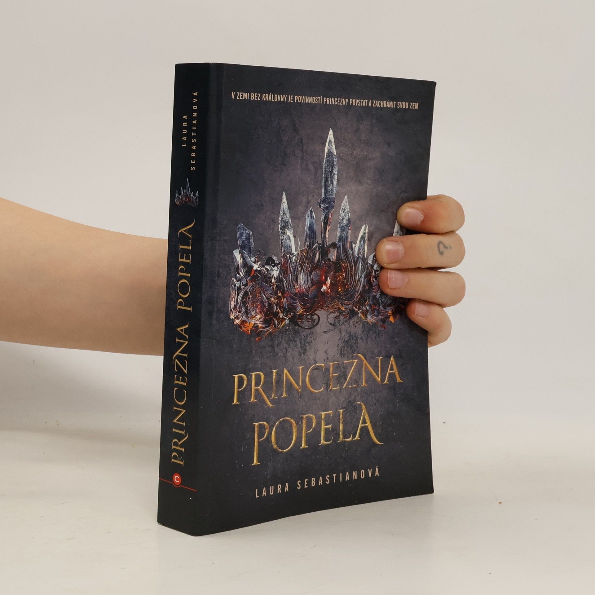 Laura Sebastian Princezna popela